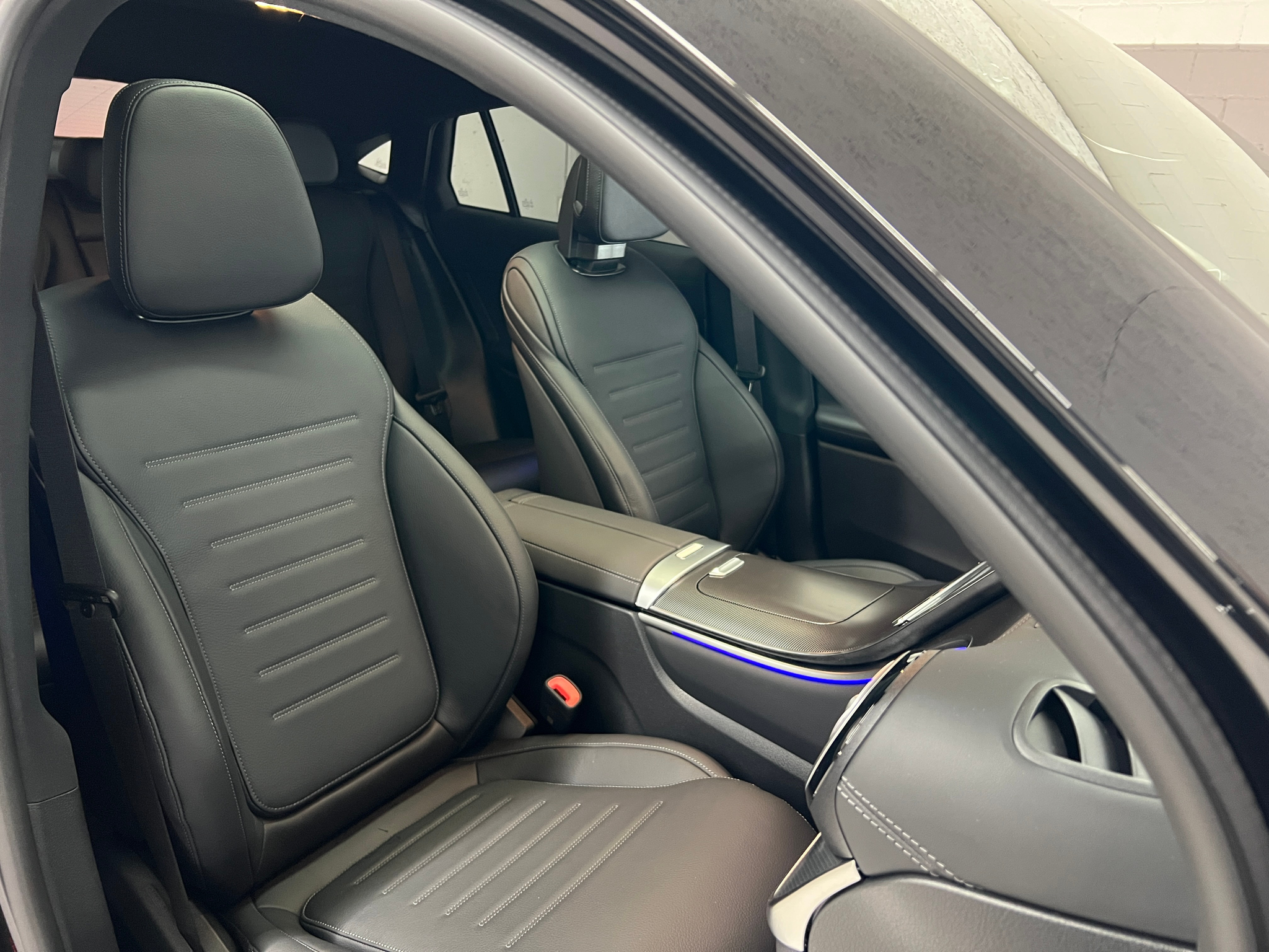 listing desktop thumbnail image 10