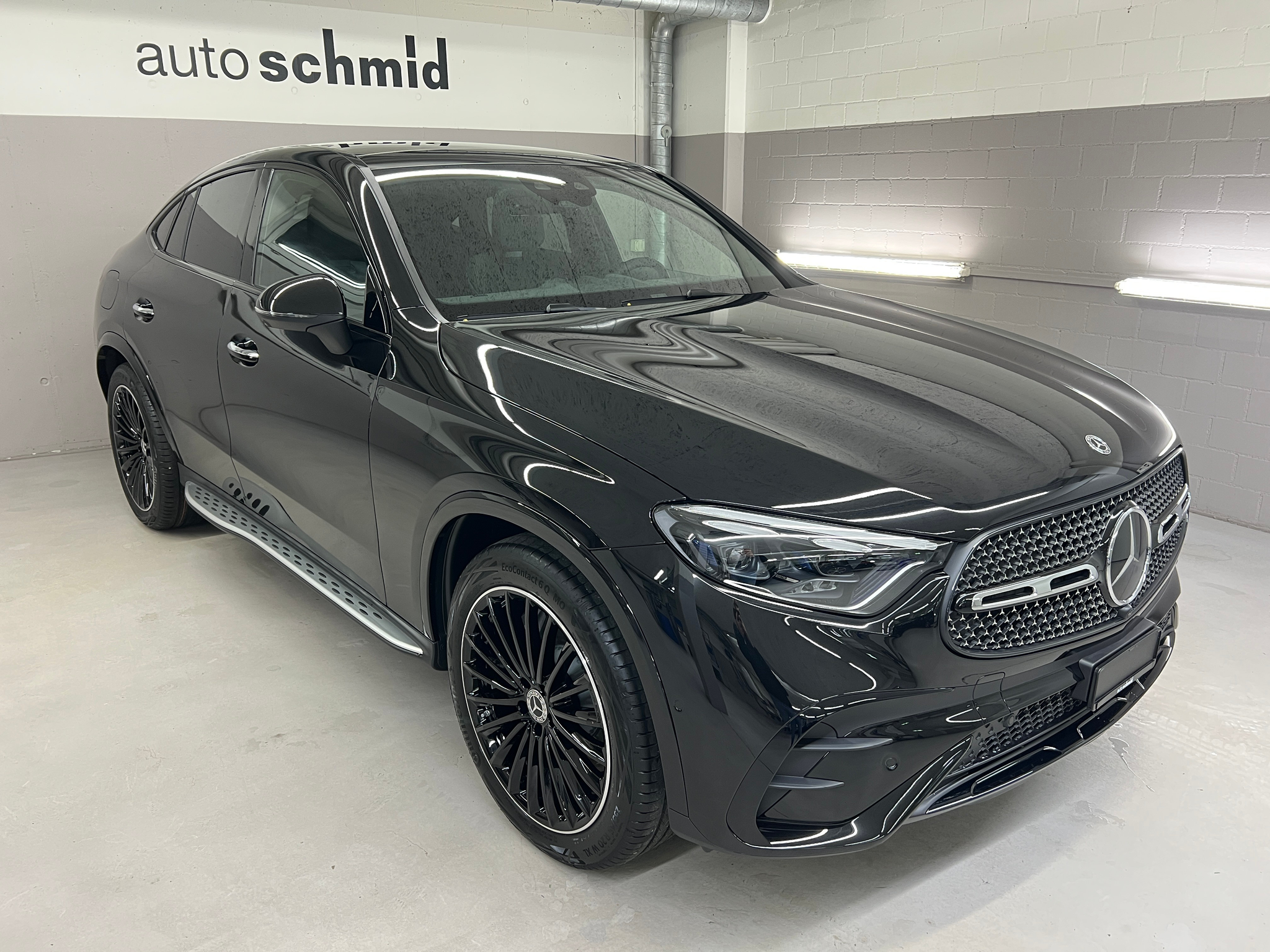 listing desktop thumbnail image 1