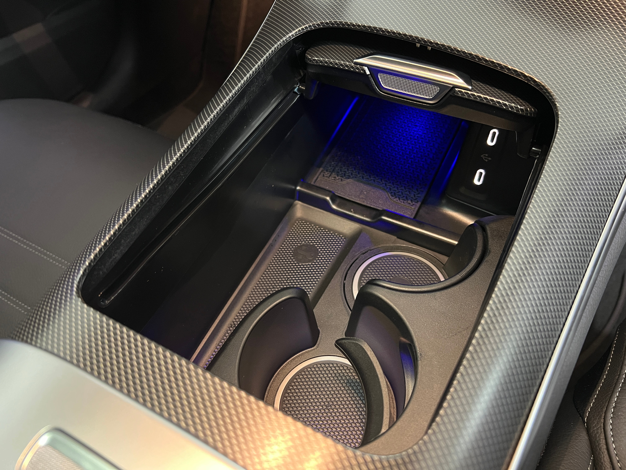 listing desktop thumbnail image 16