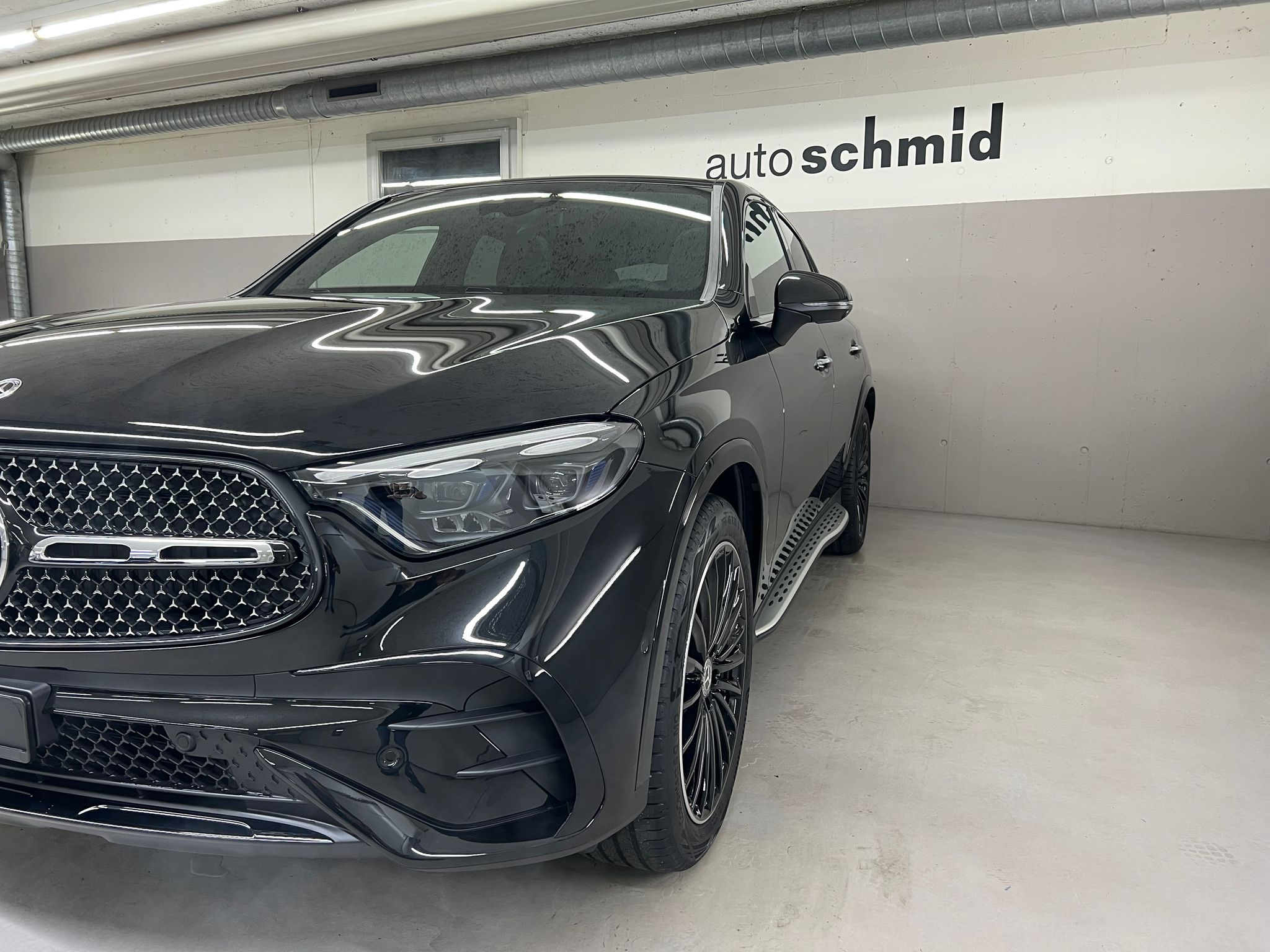 listing desktop thumbnail image 4