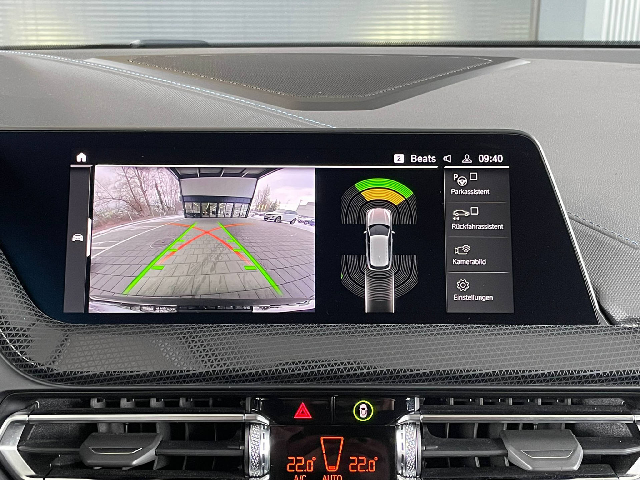 listing desktop thumbnail image 12