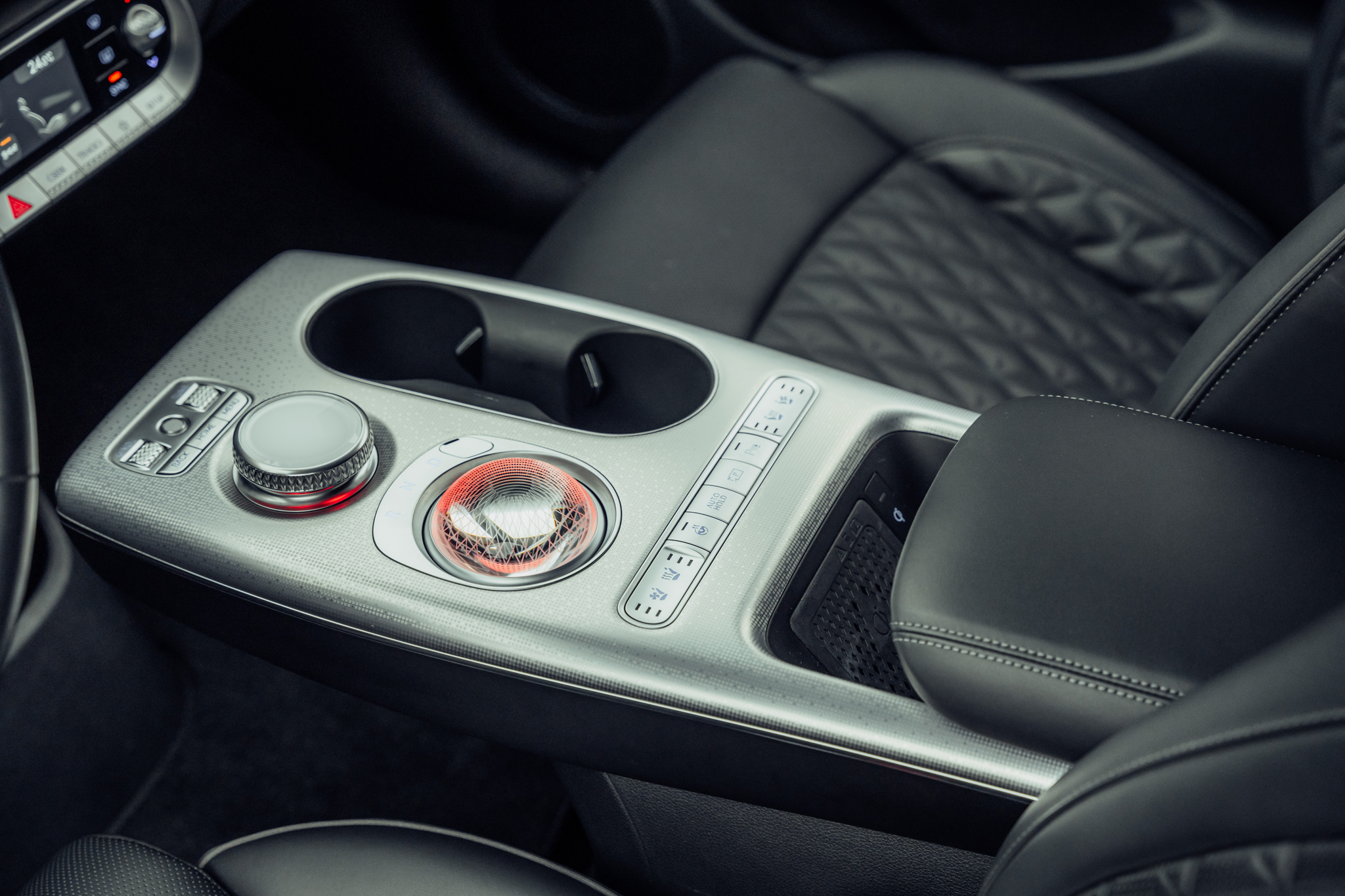 listing desktop thumbnail image 11