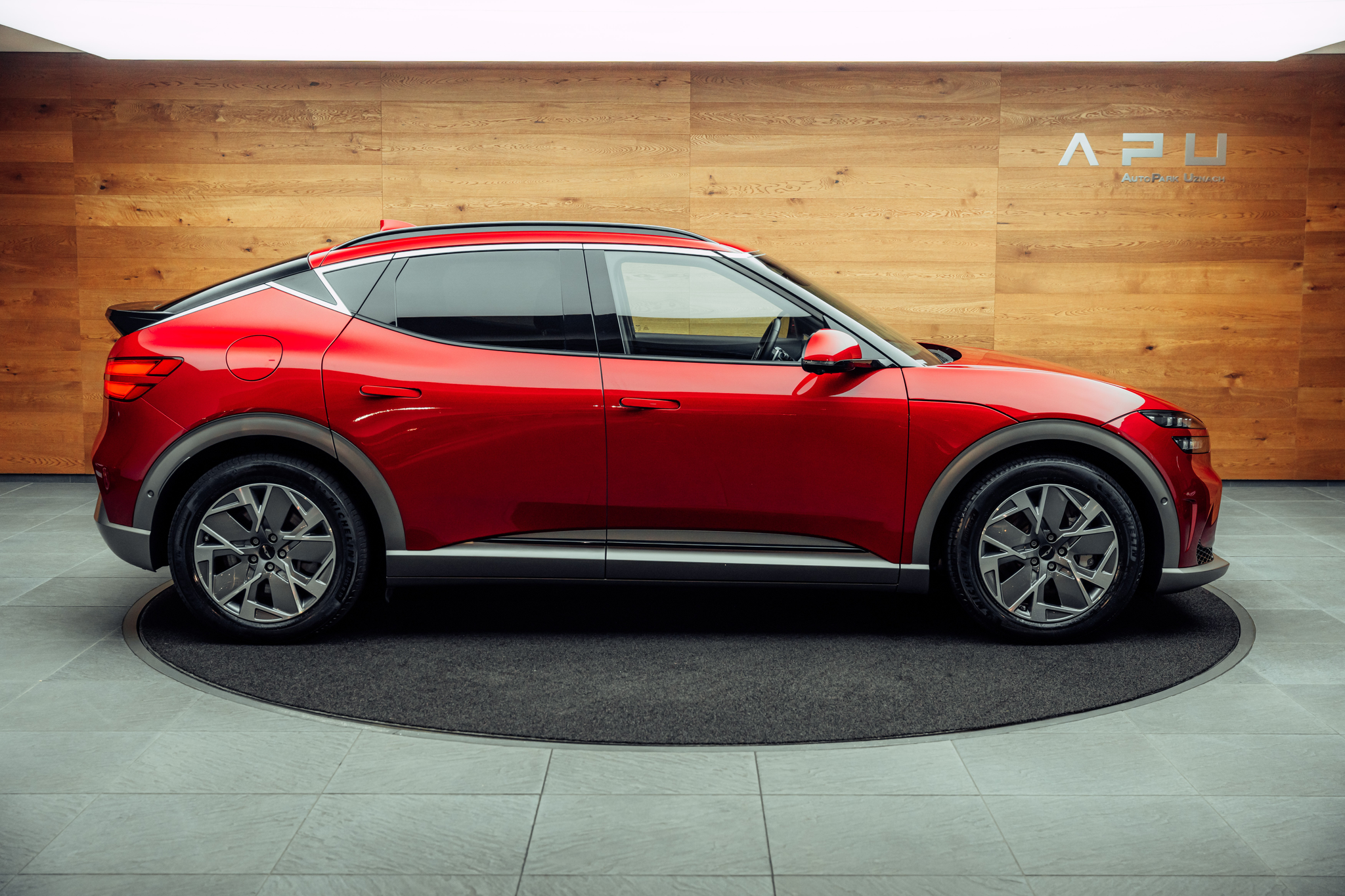 listing desktop thumbnail image 9