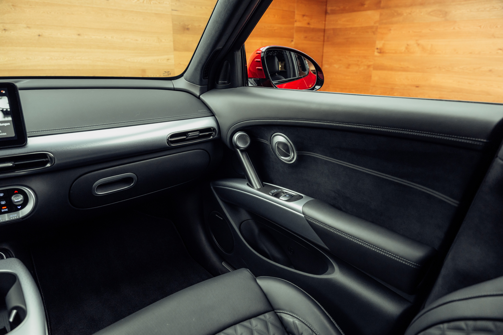 listing desktop thumbnail image 10