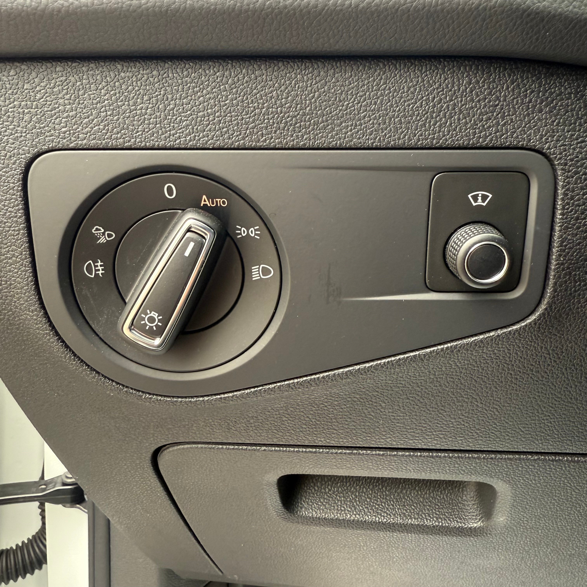 listing desktop thumbnail image 22