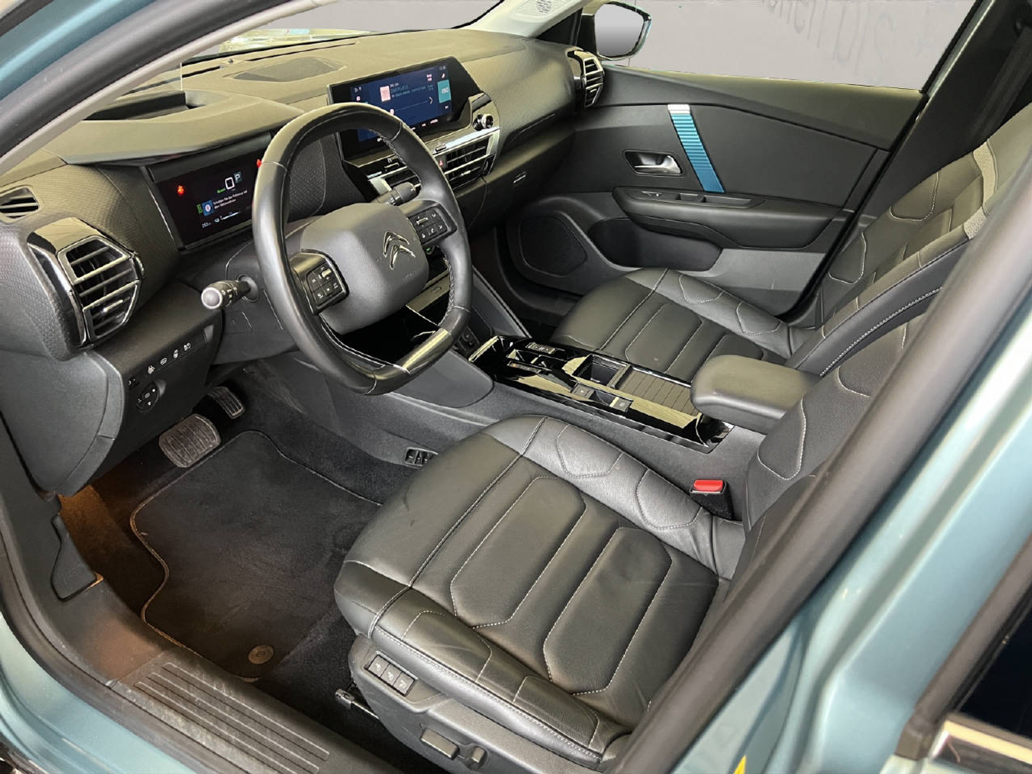 listing desktop thumbnail image 10