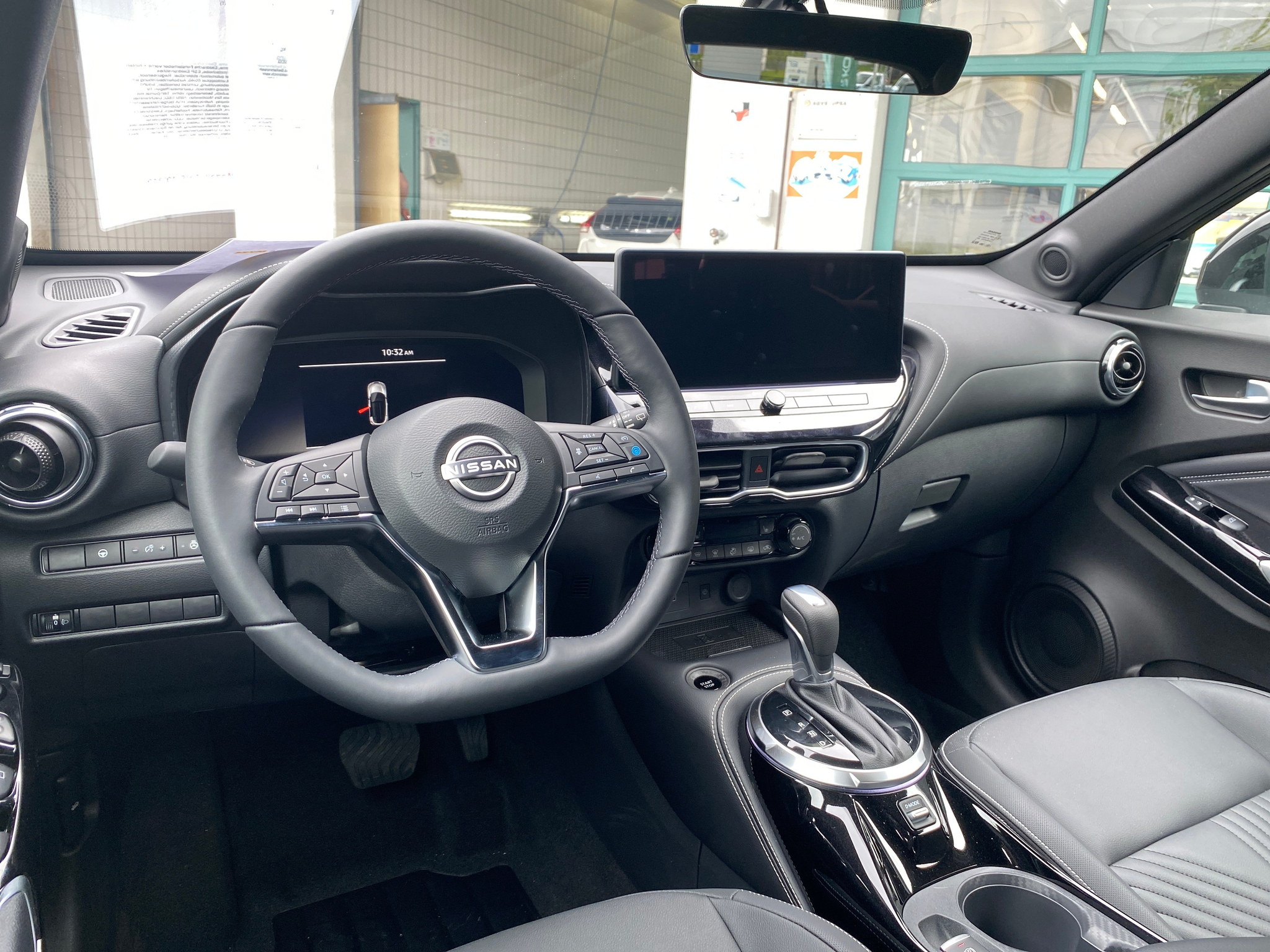 listing desktop thumbnail image 9