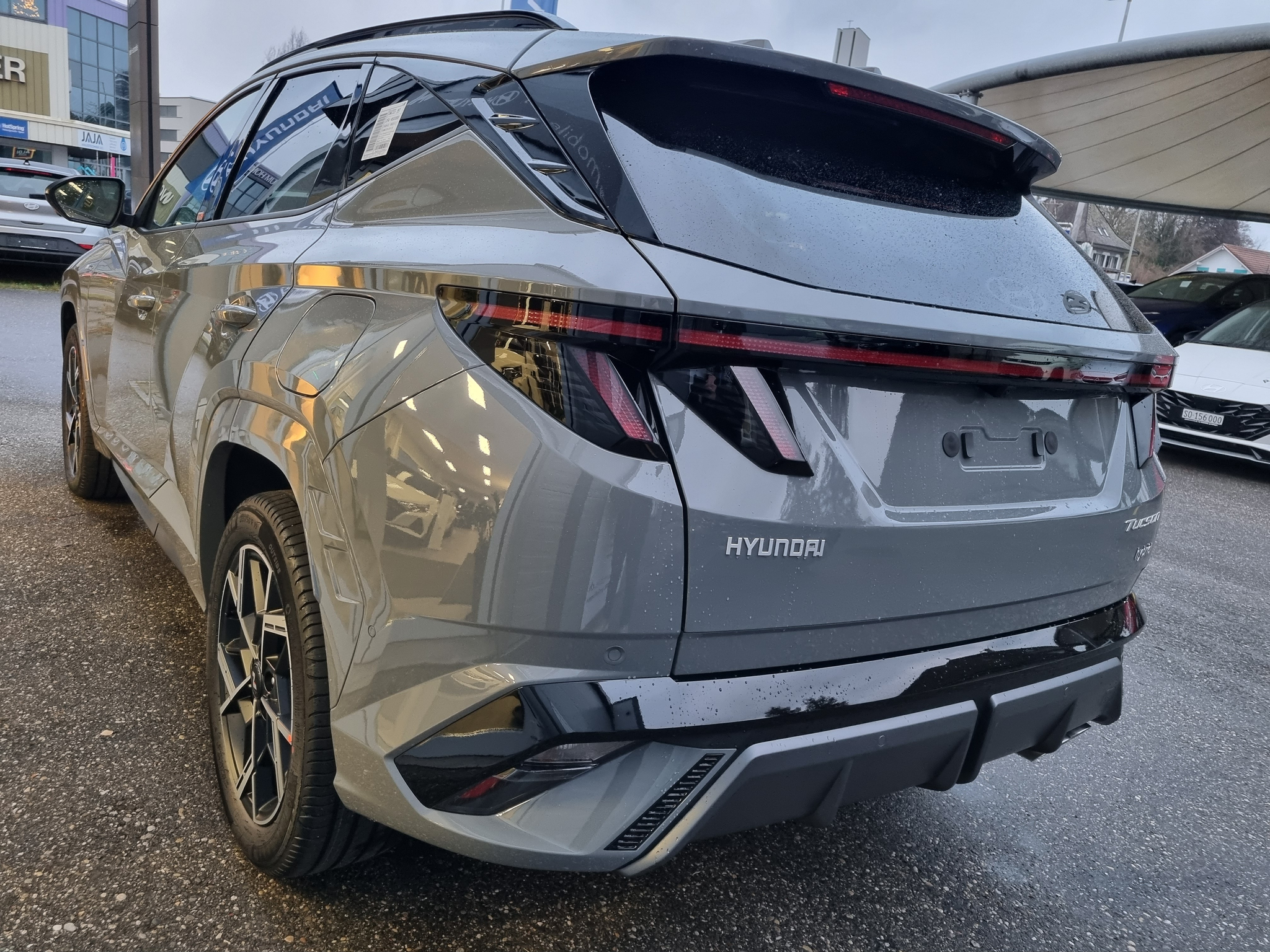 listing desktop thumbnail image 6