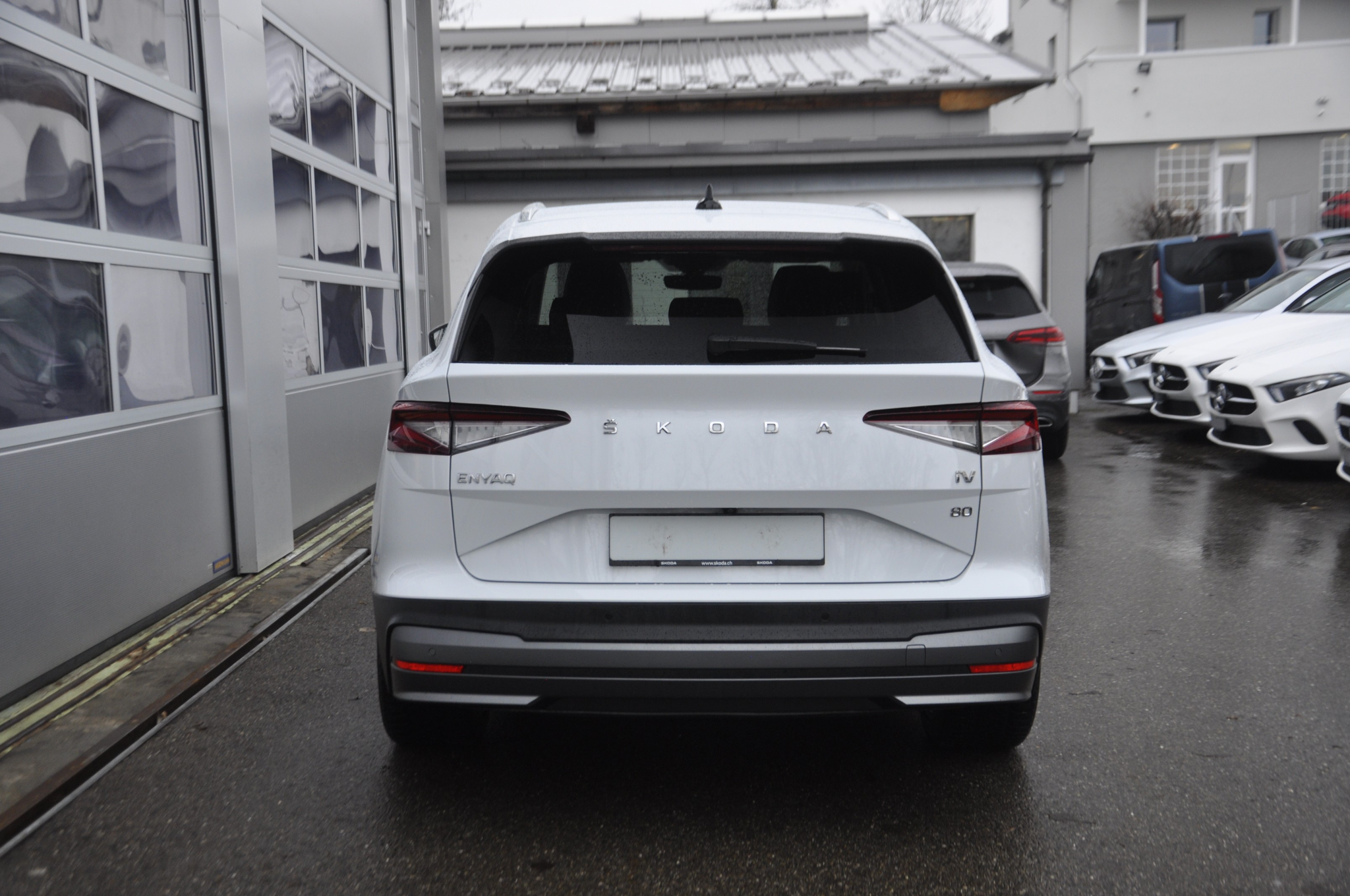 listing desktop thumbnail image 13