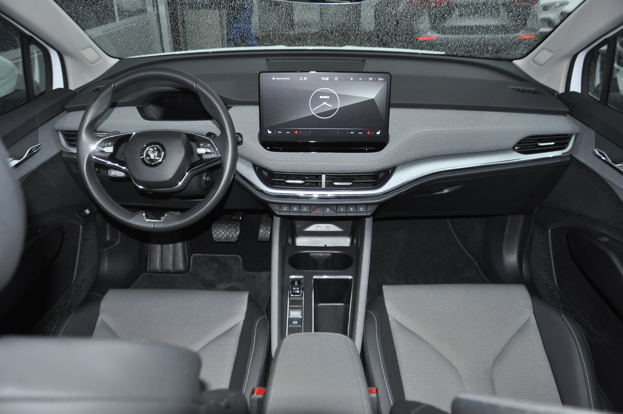 listing desktop thumbnail image 9