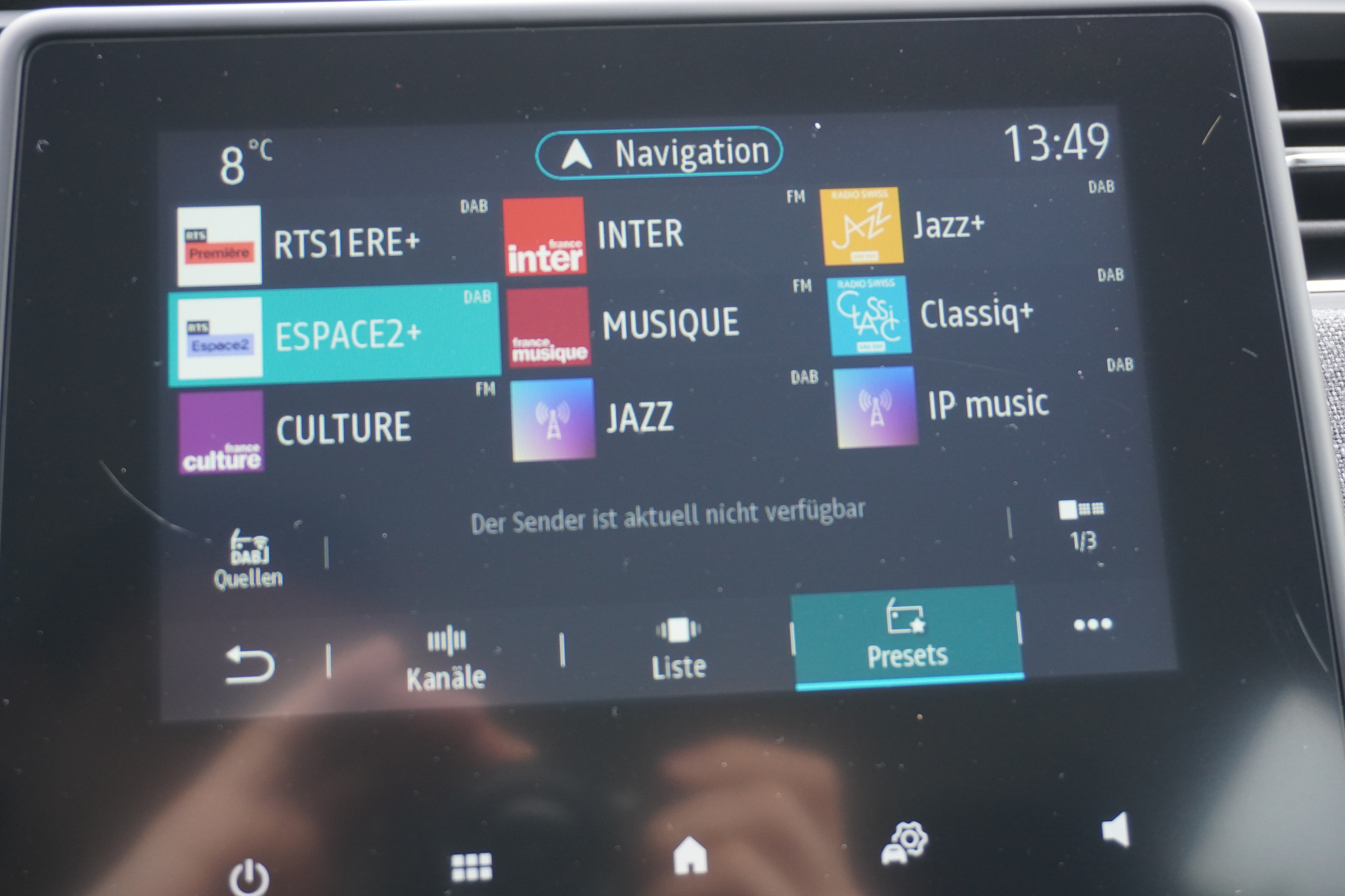 listing desktop thumbnail image 18
