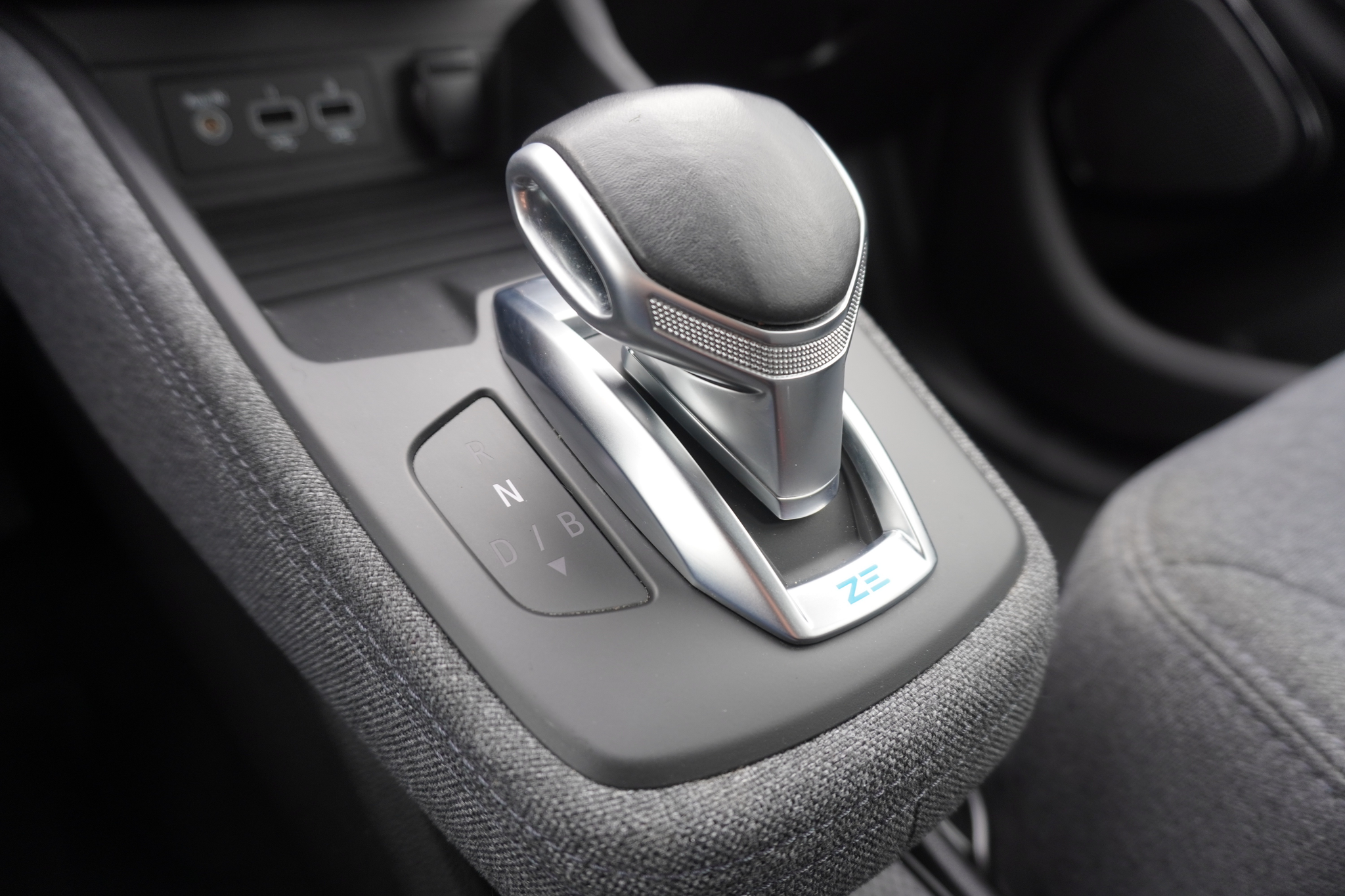 listing desktop thumbnail image 14