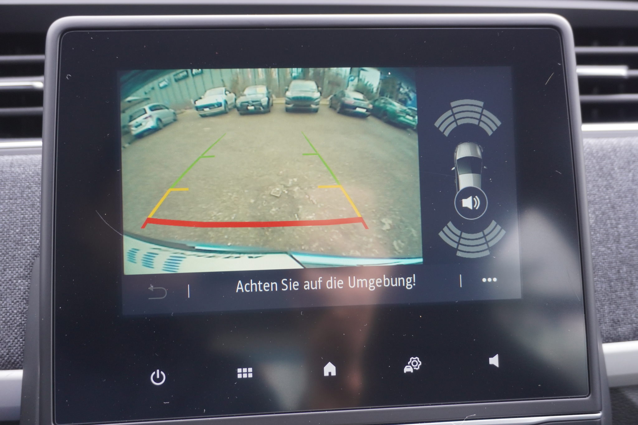 listing desktop thumbnail image 17