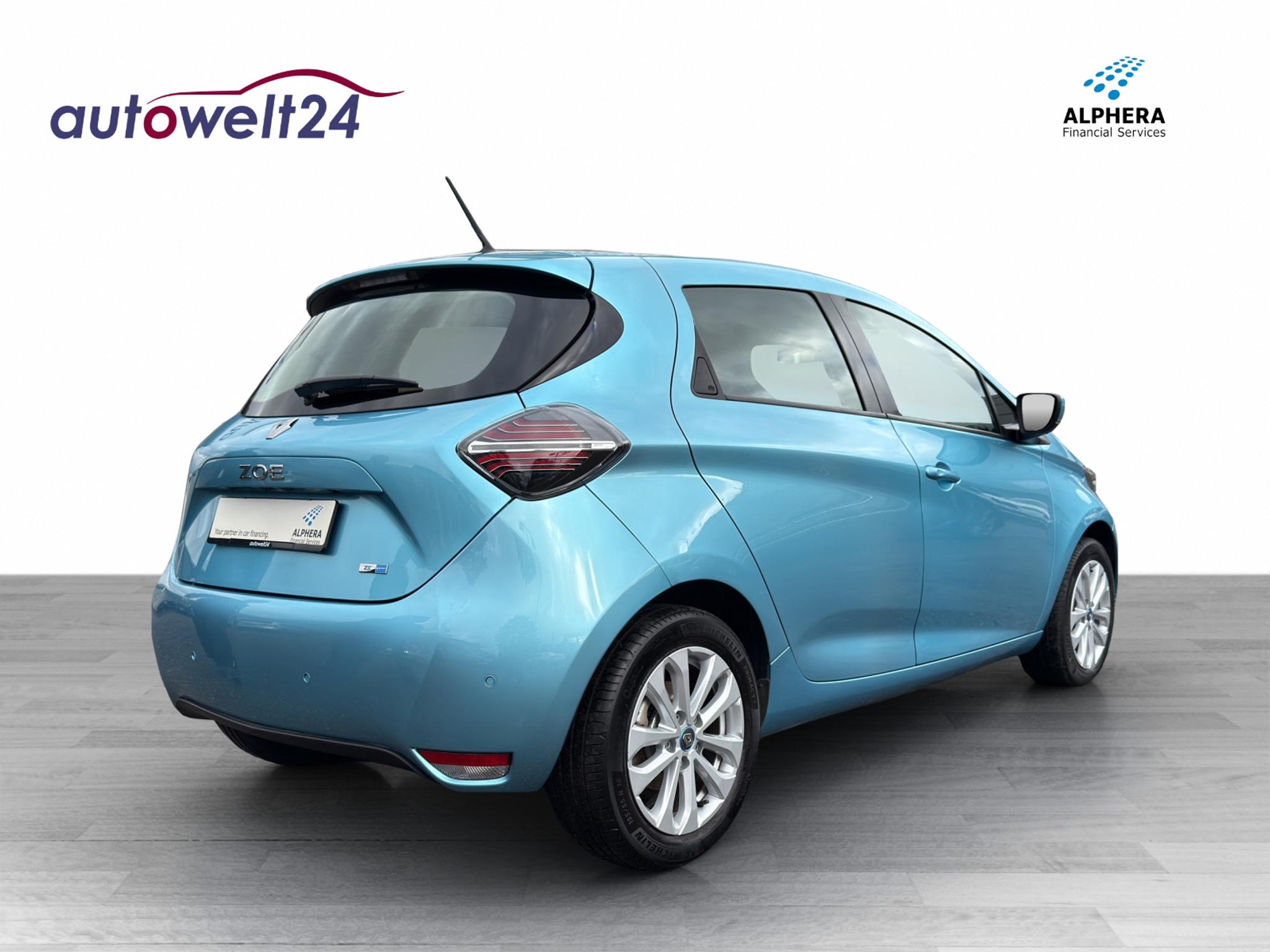 listing desktop thumbnail image 4