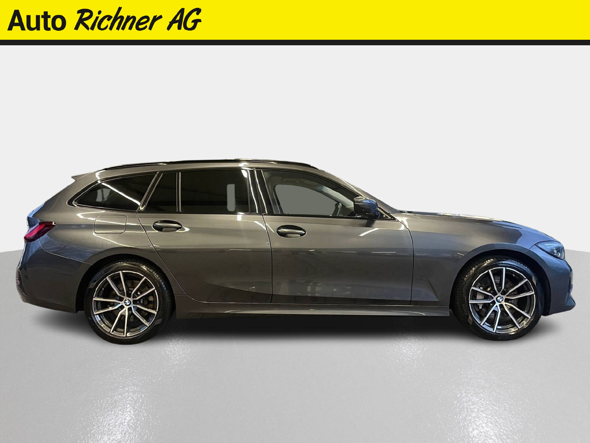 listing desktop thumbnail image 2