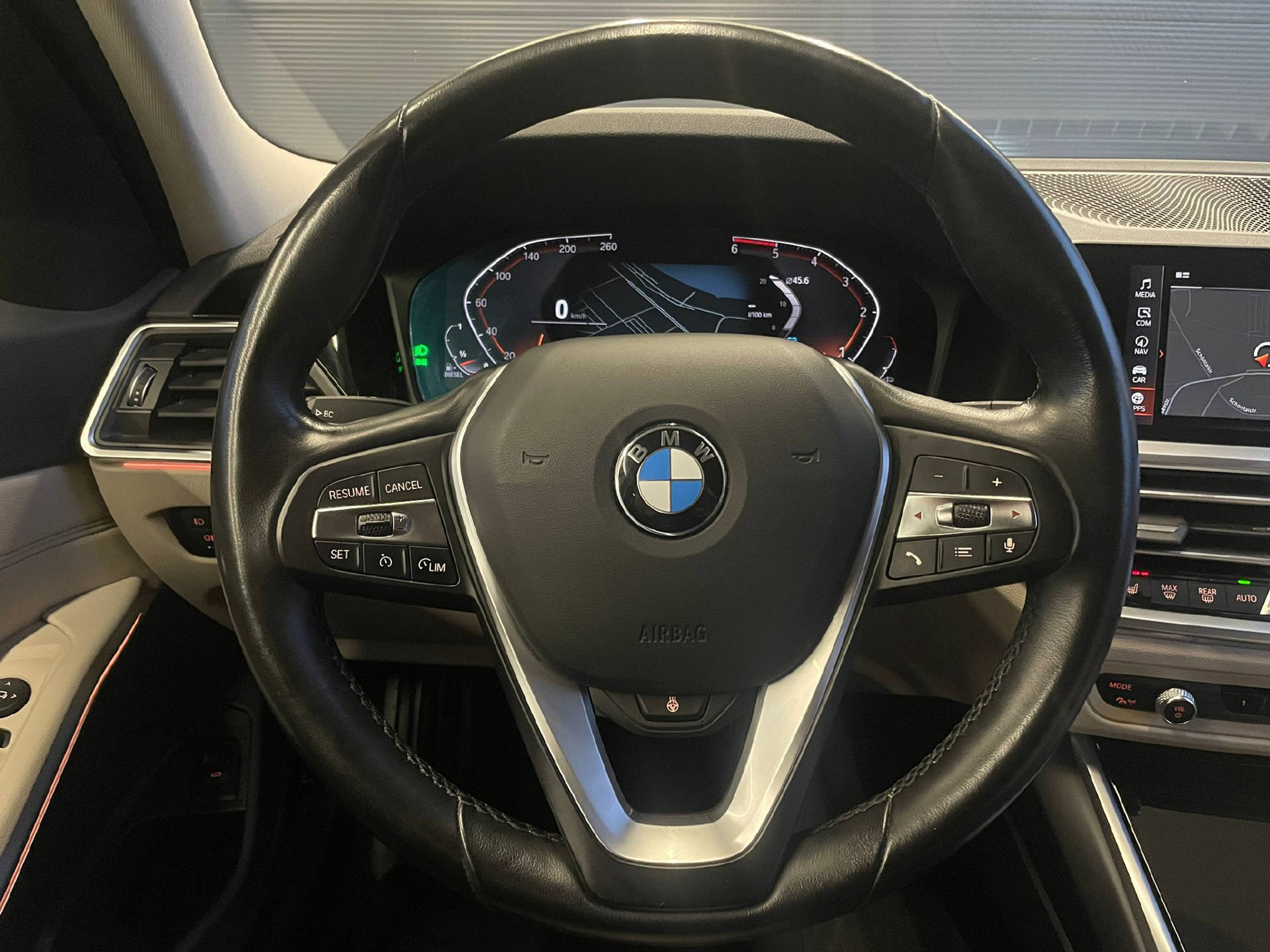 listing desktop thumbnail image 7