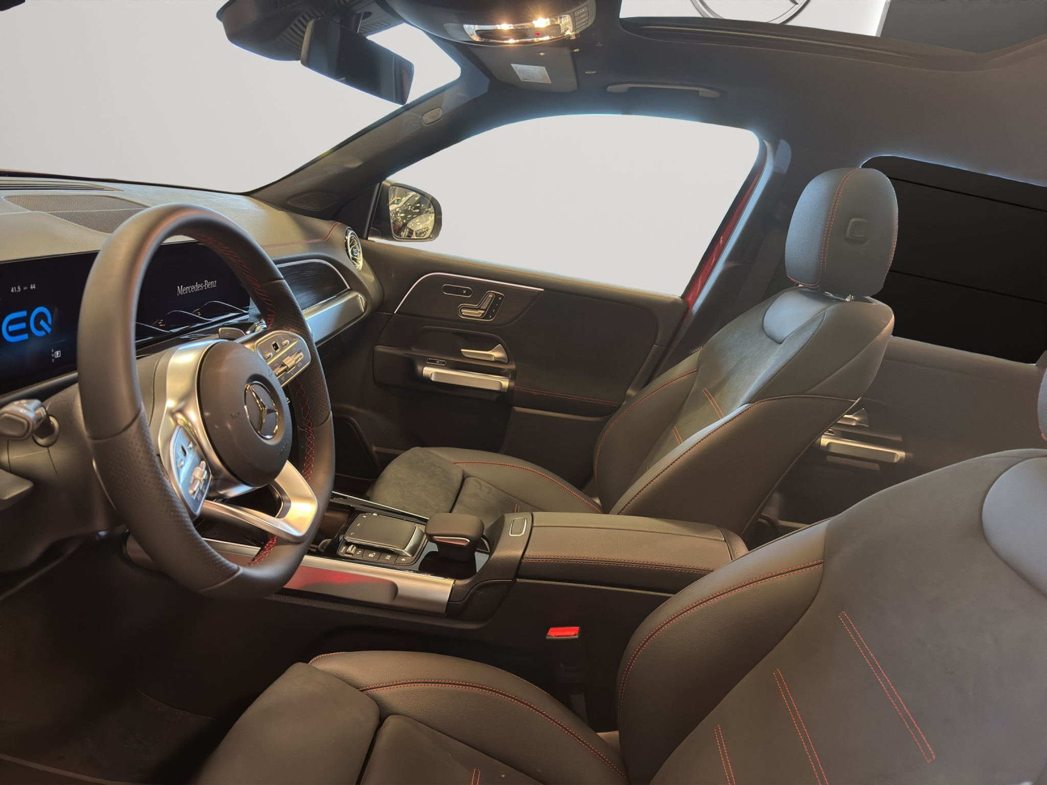 listing desktop thumbnail image 4