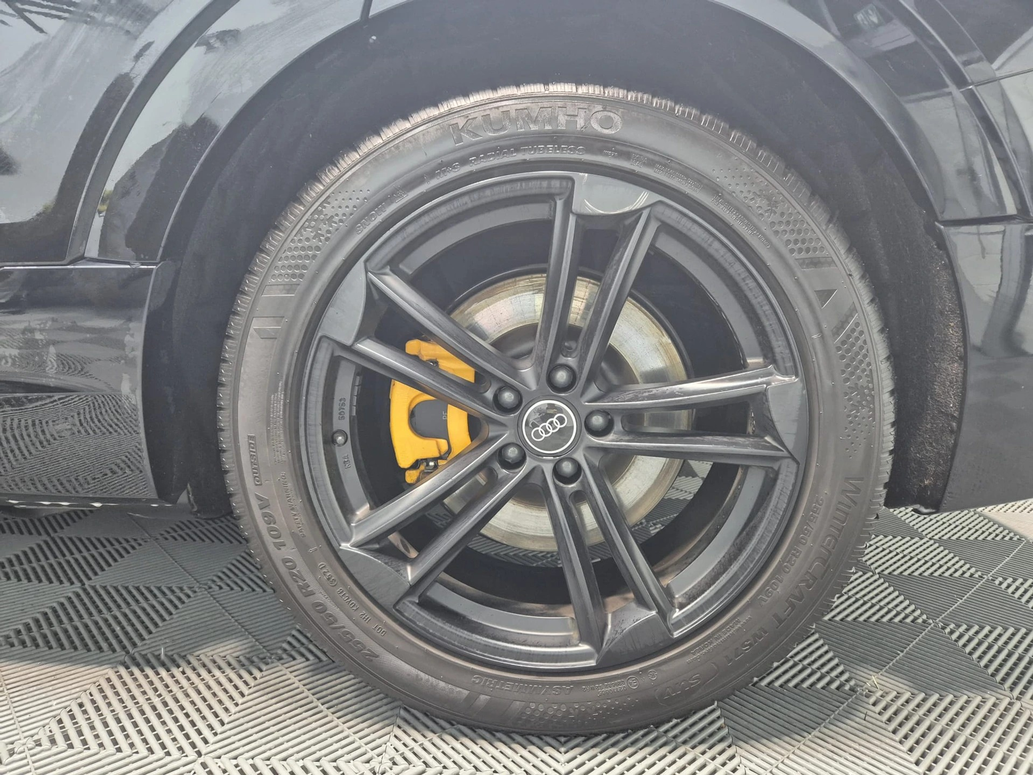 listing desktop thumbnail image 28