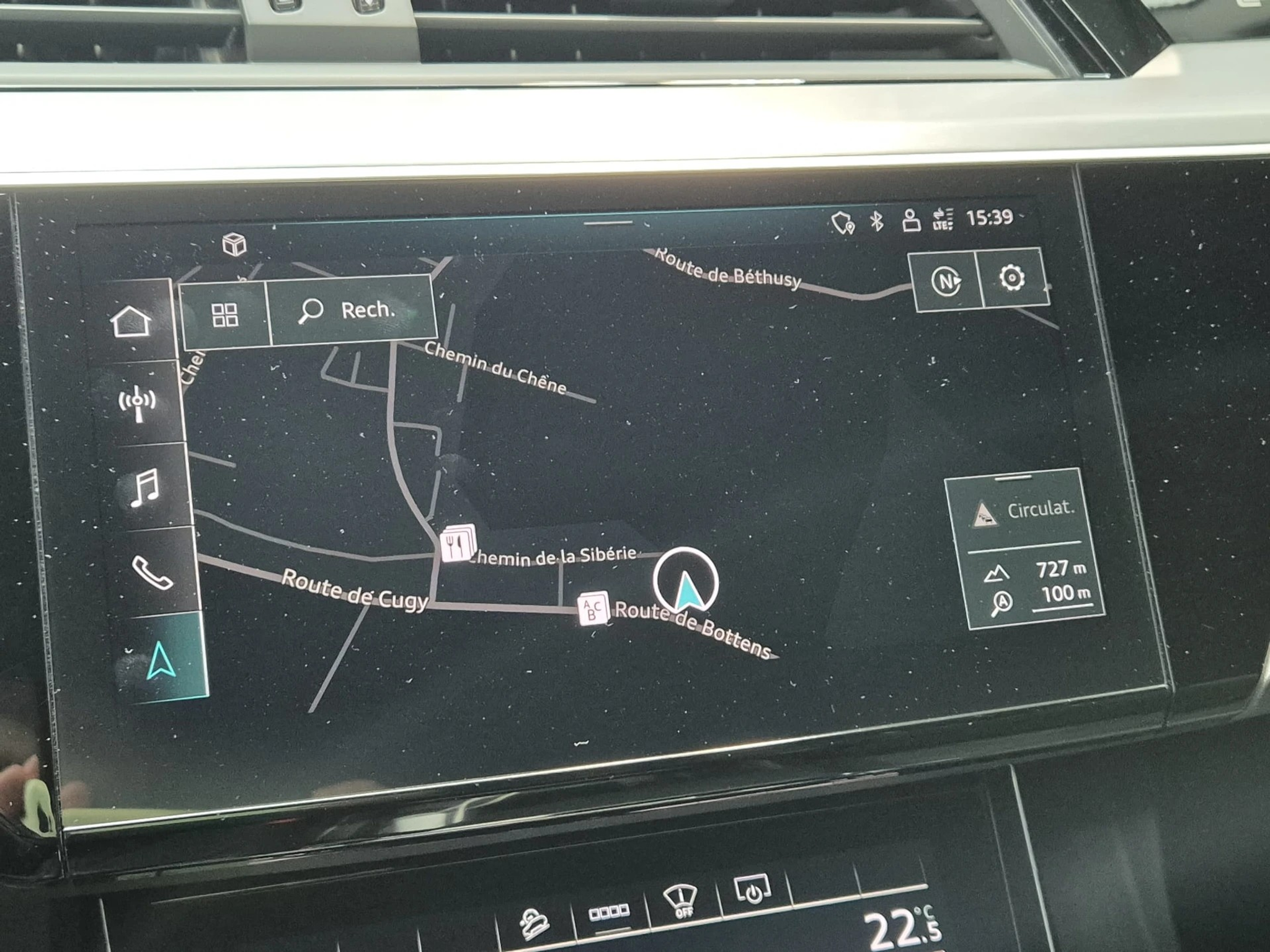 listing desktop thumbnail image 23