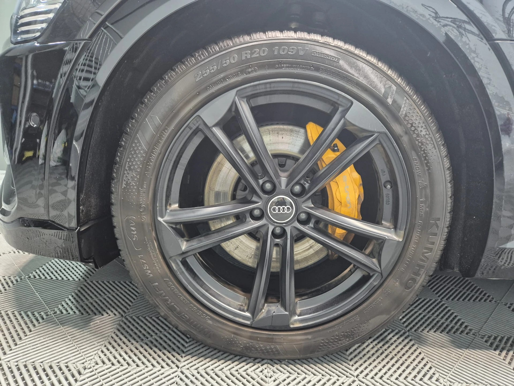 listing desktop thumbnail image 29