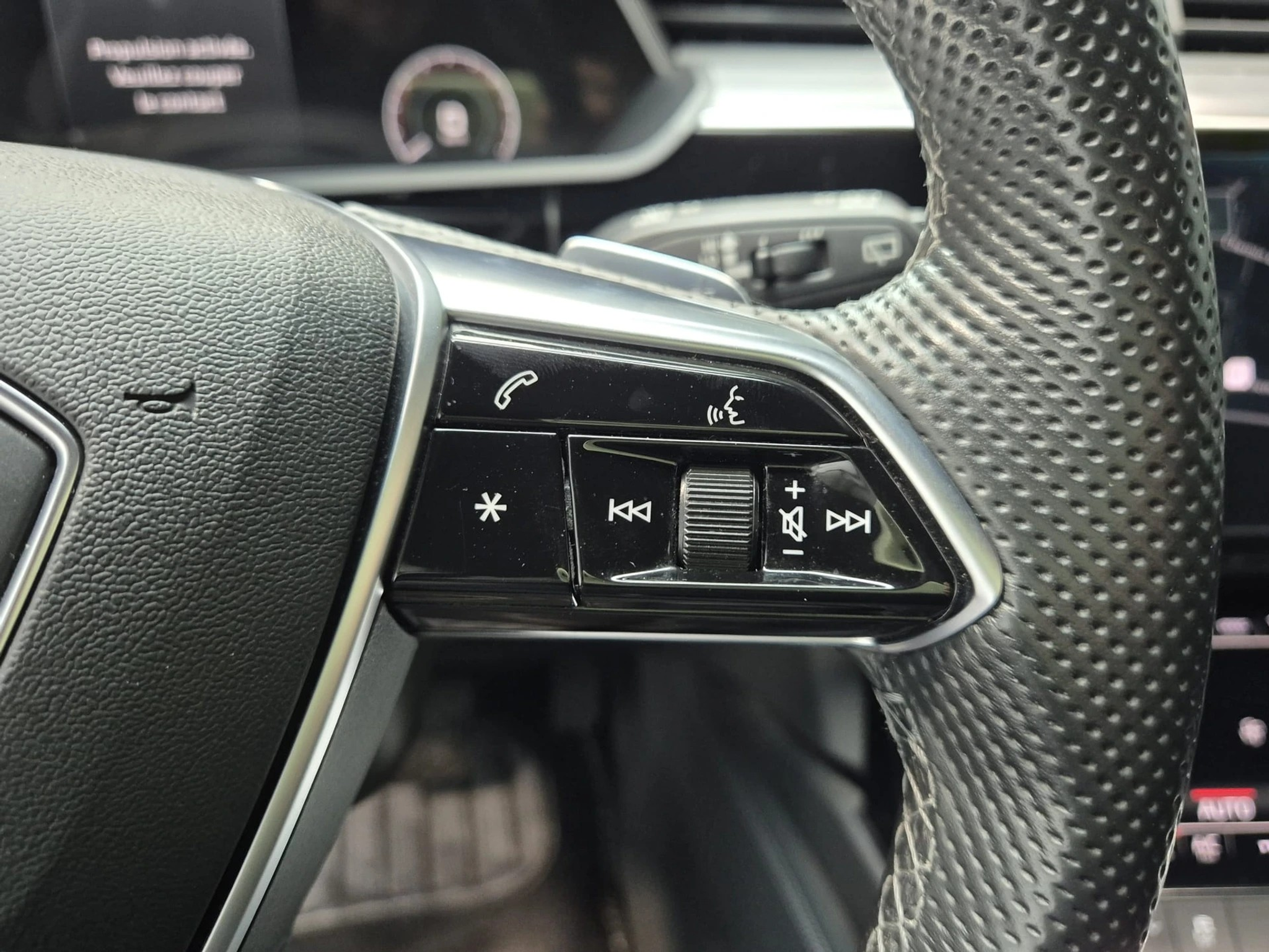 listing desktop thumbnail image 21