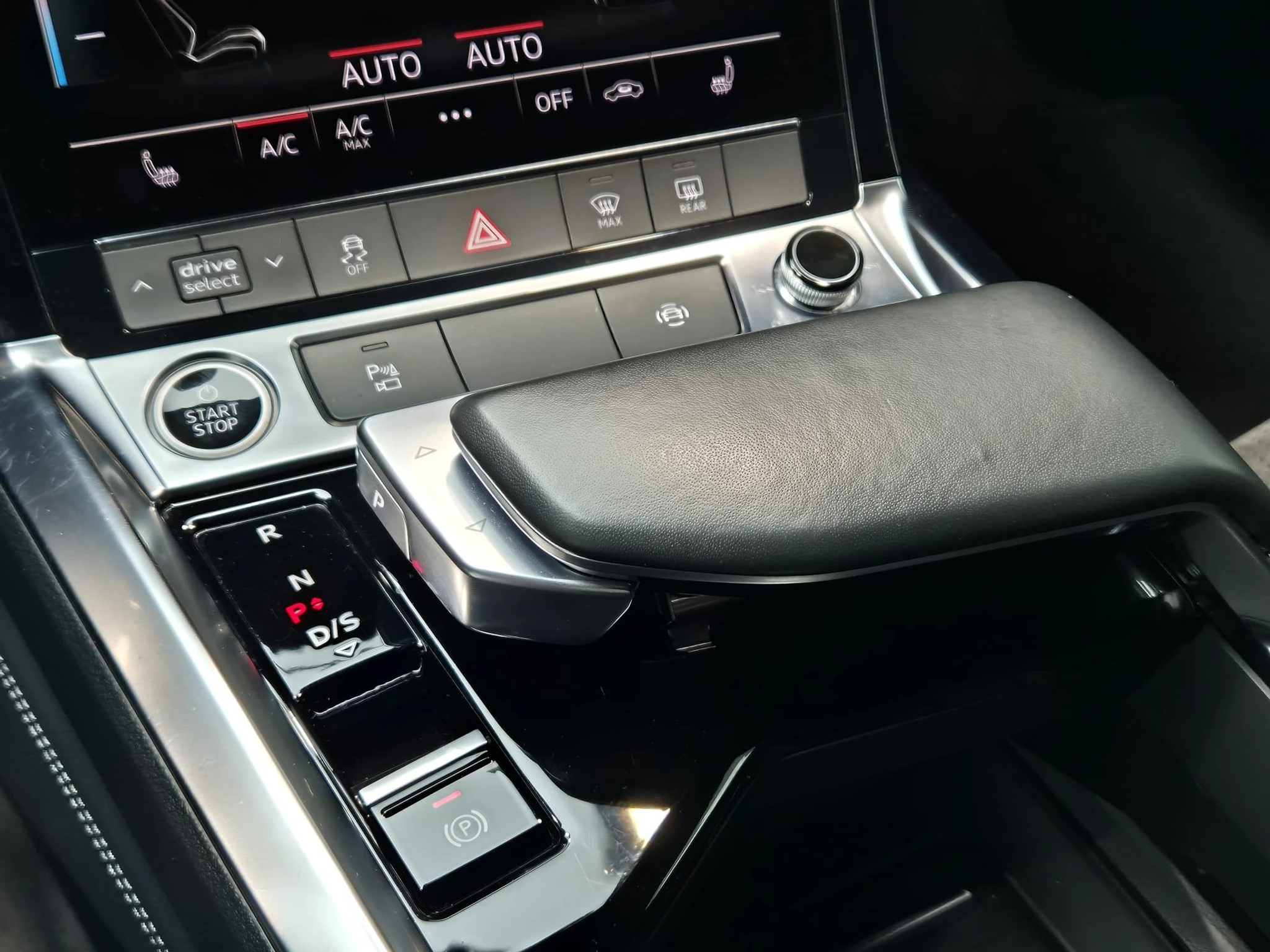 listing desktop thumbnail image 26