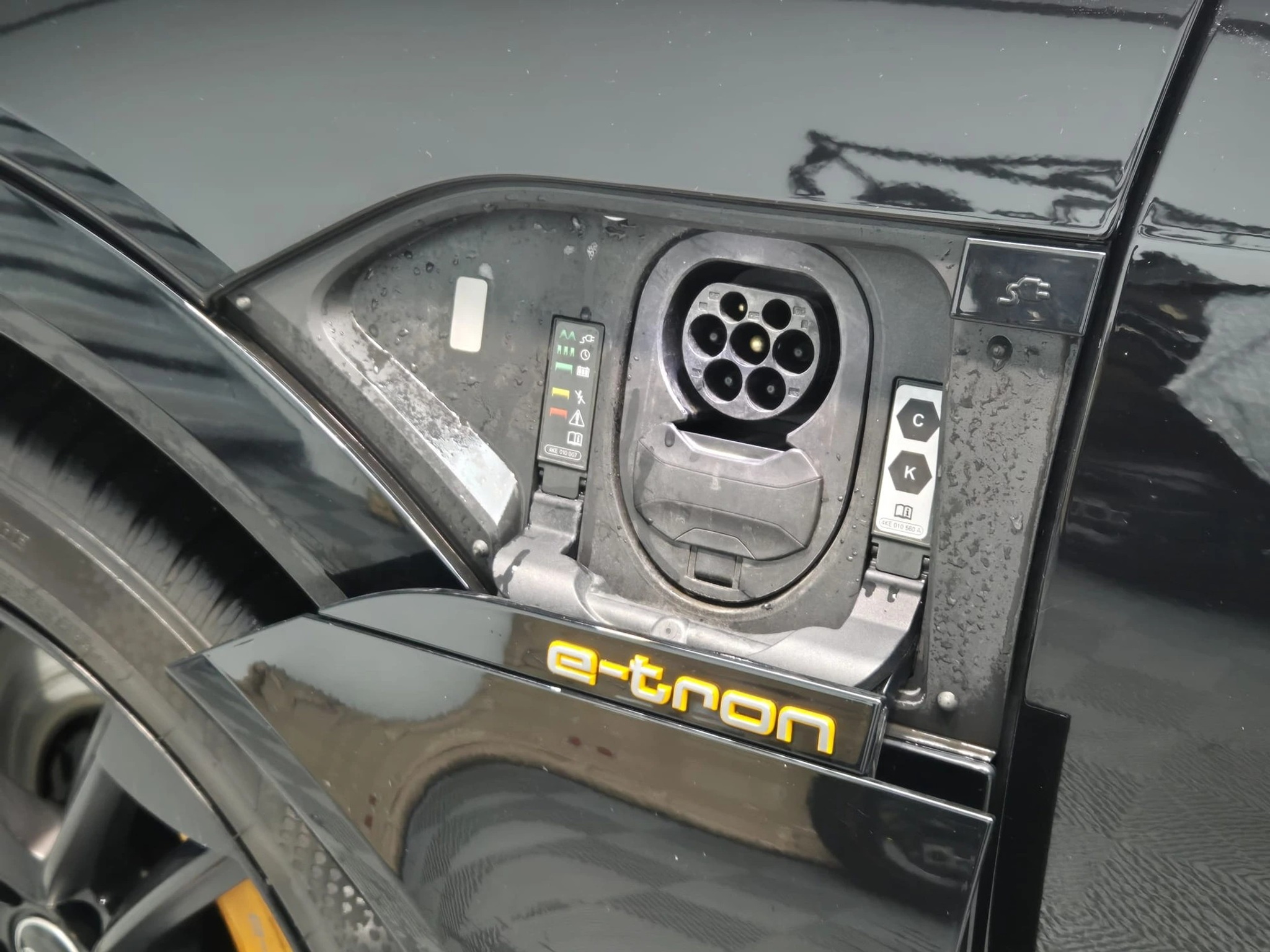 listing desktop thumbnail image 7