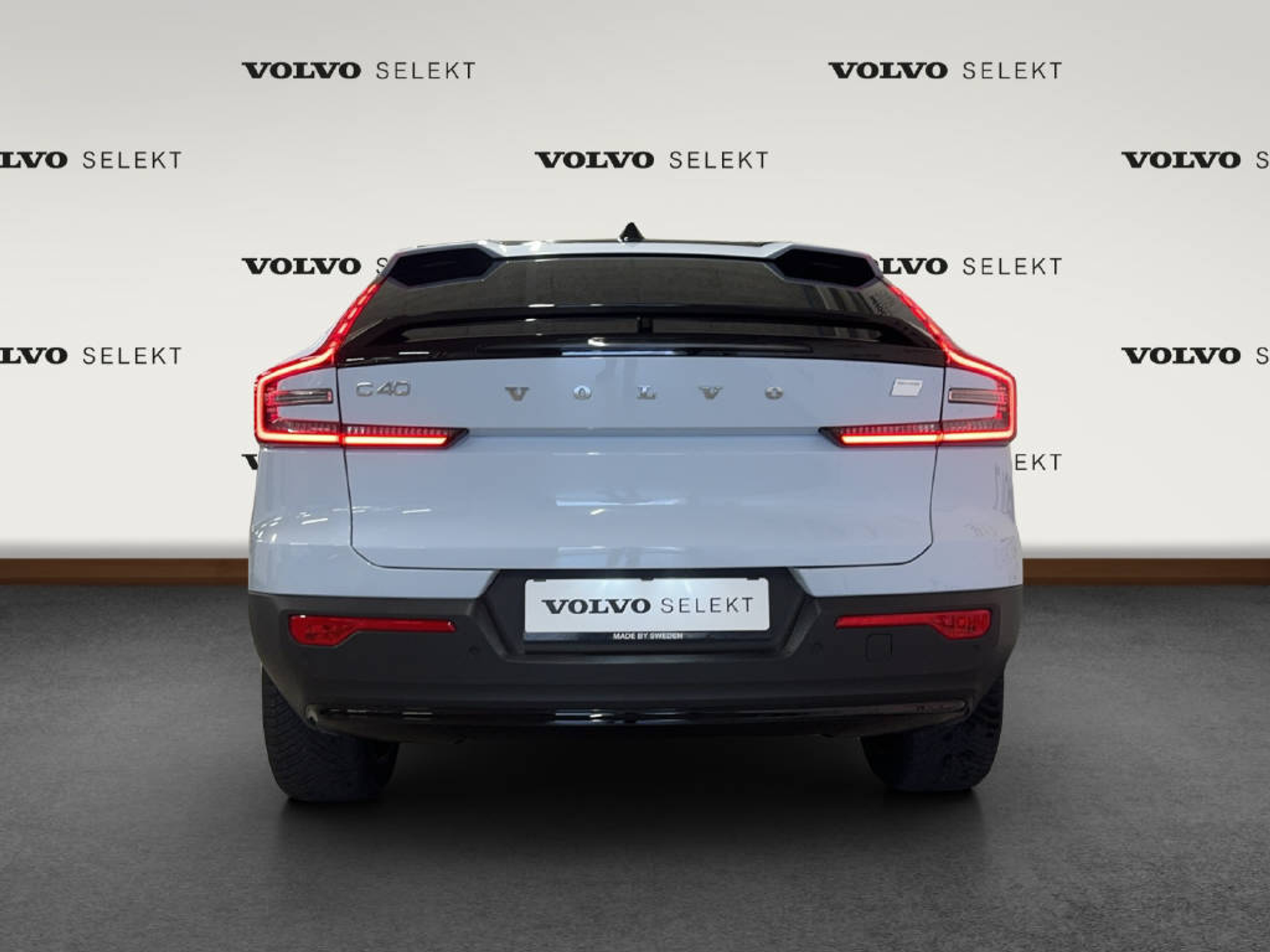 listing desktop thumbnail image 3