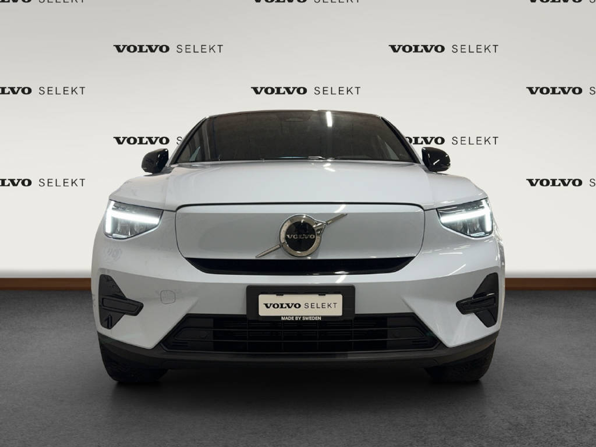 listing desktop thumbnail image 4