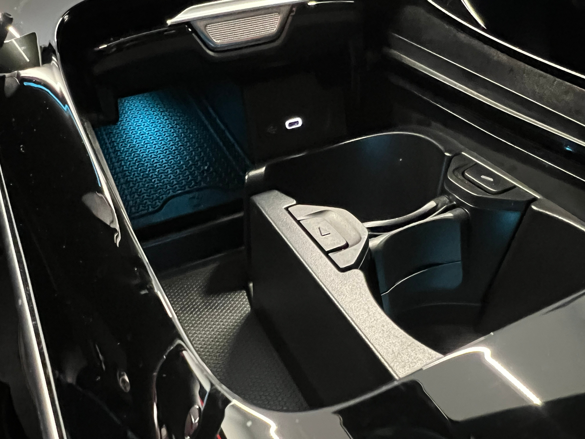 listing desktop thumbnail image 30