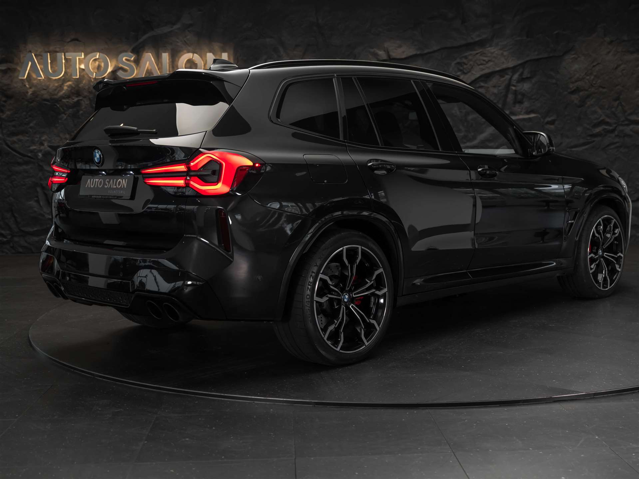 listing desktop thumbnail image 5