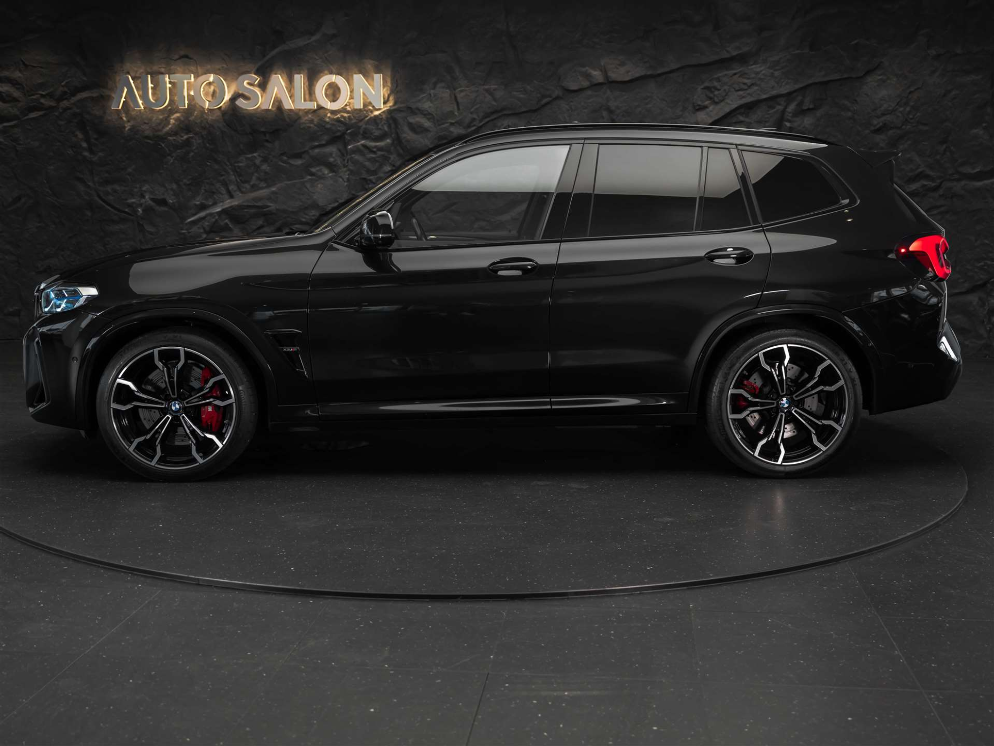 listing desktop thumbnail image 2