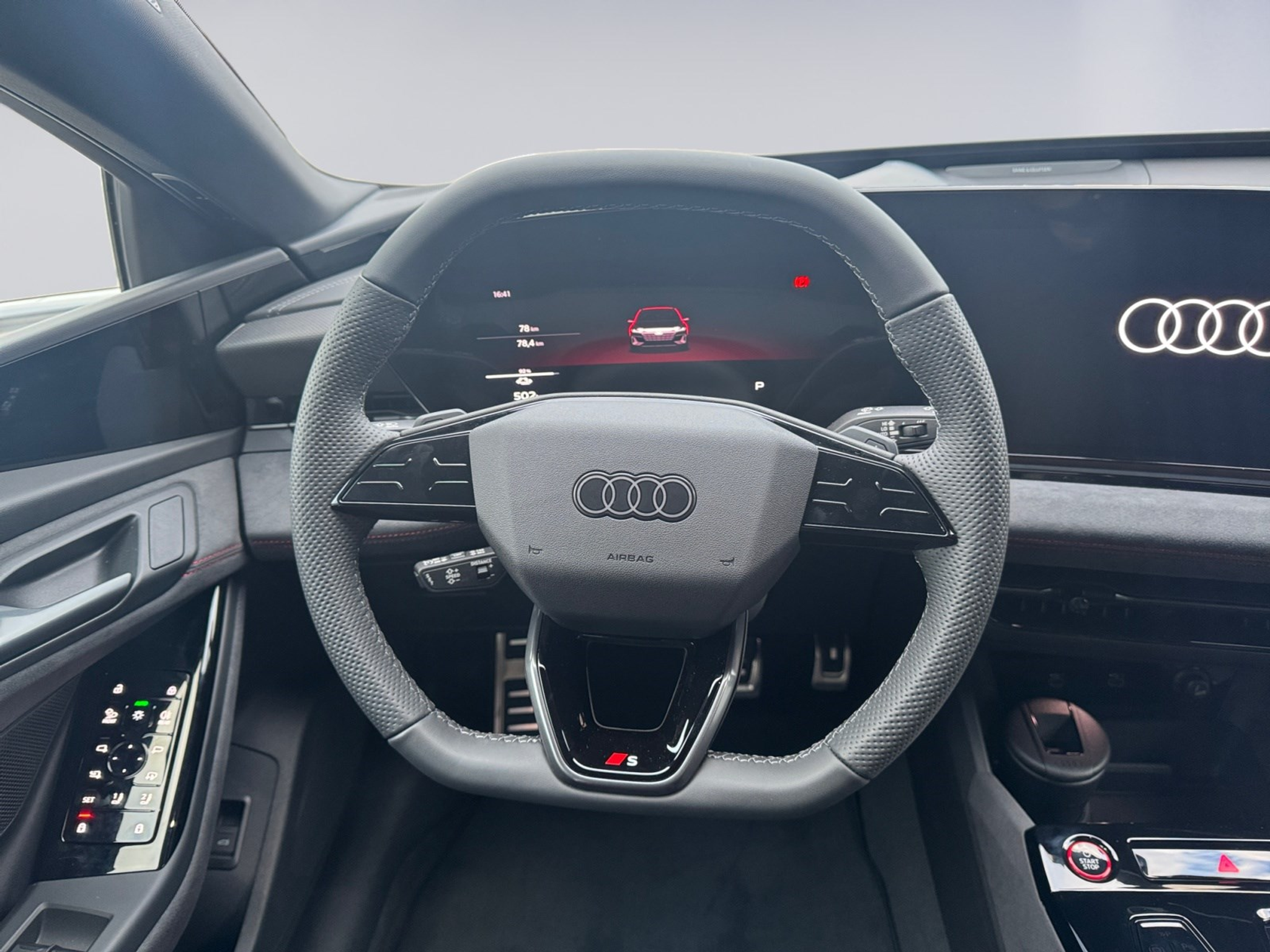 listing desktop thumbnail image 11