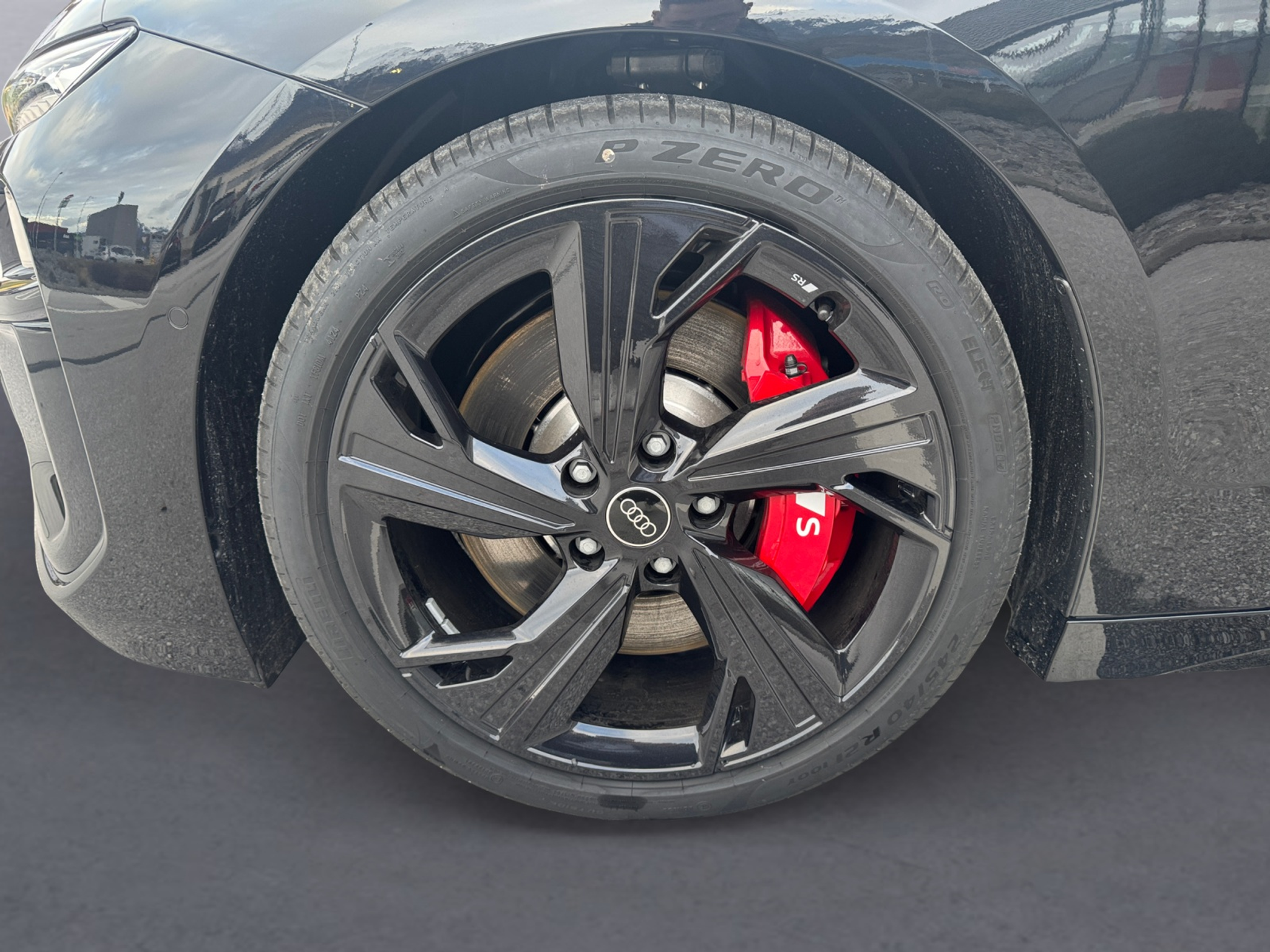 listing desktop thumbnail image 13