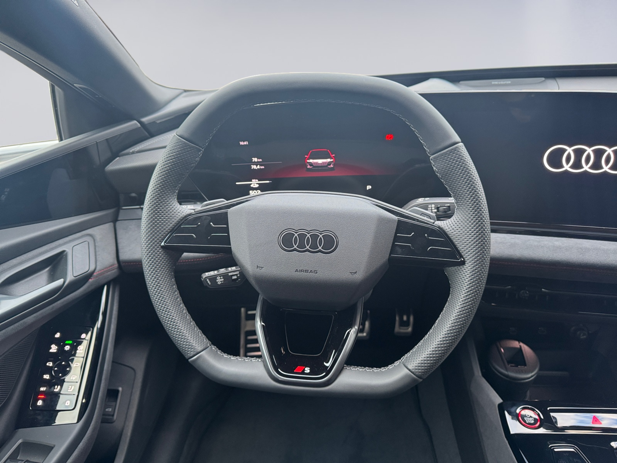 listing desktop thumbnail image 11