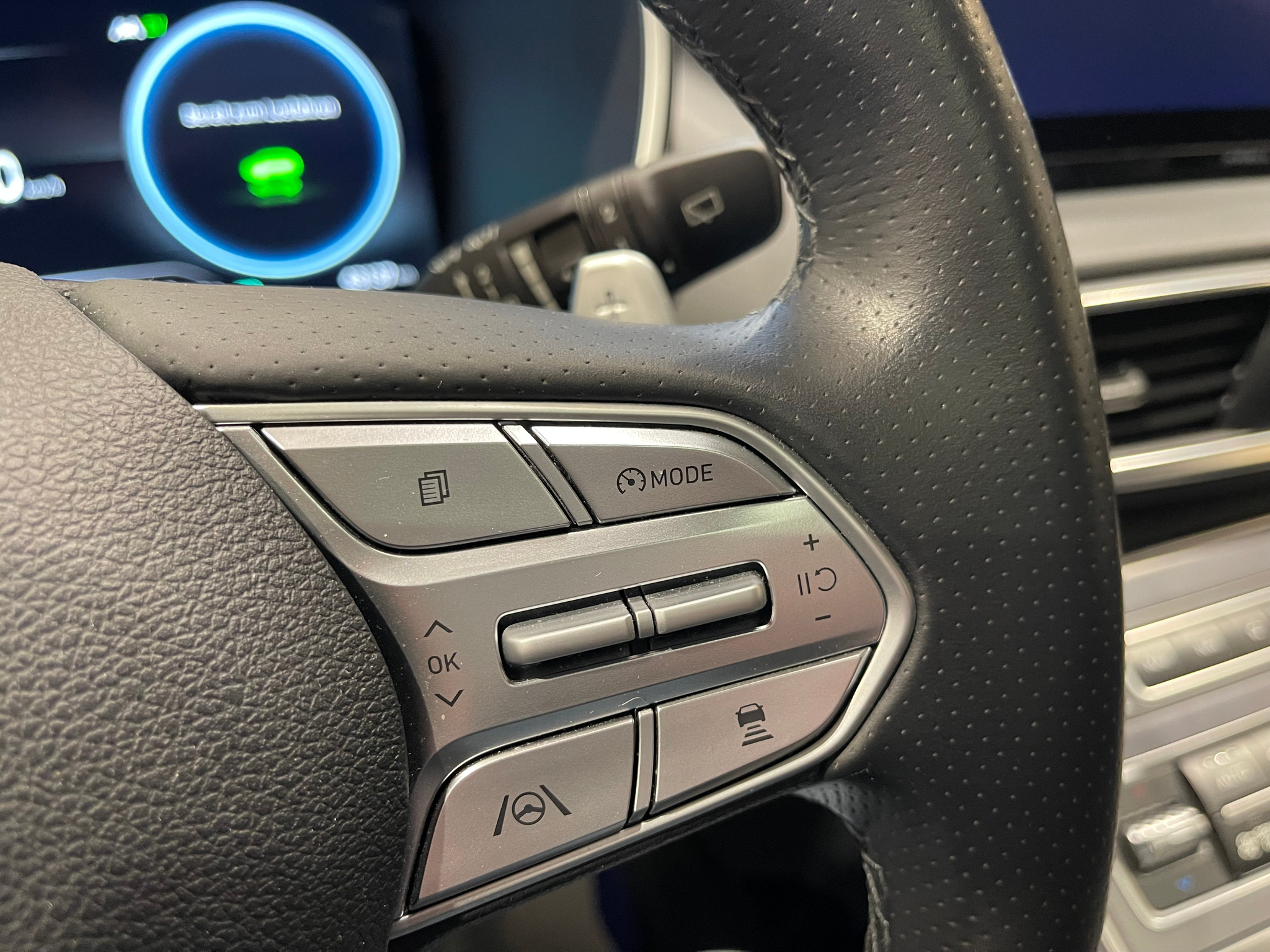 listing desktop thumbnail image 24