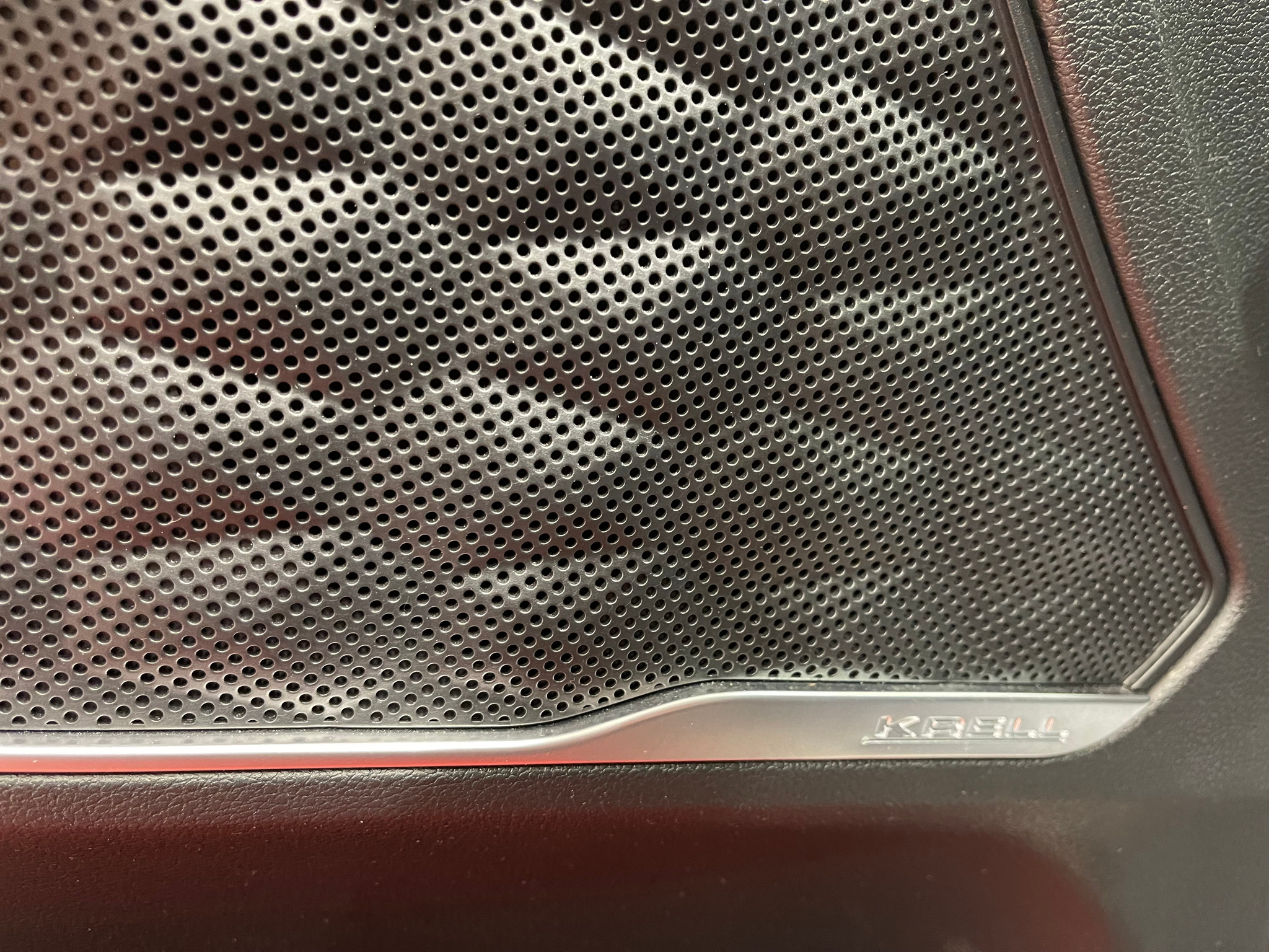 listing desktop thumbnail image 11