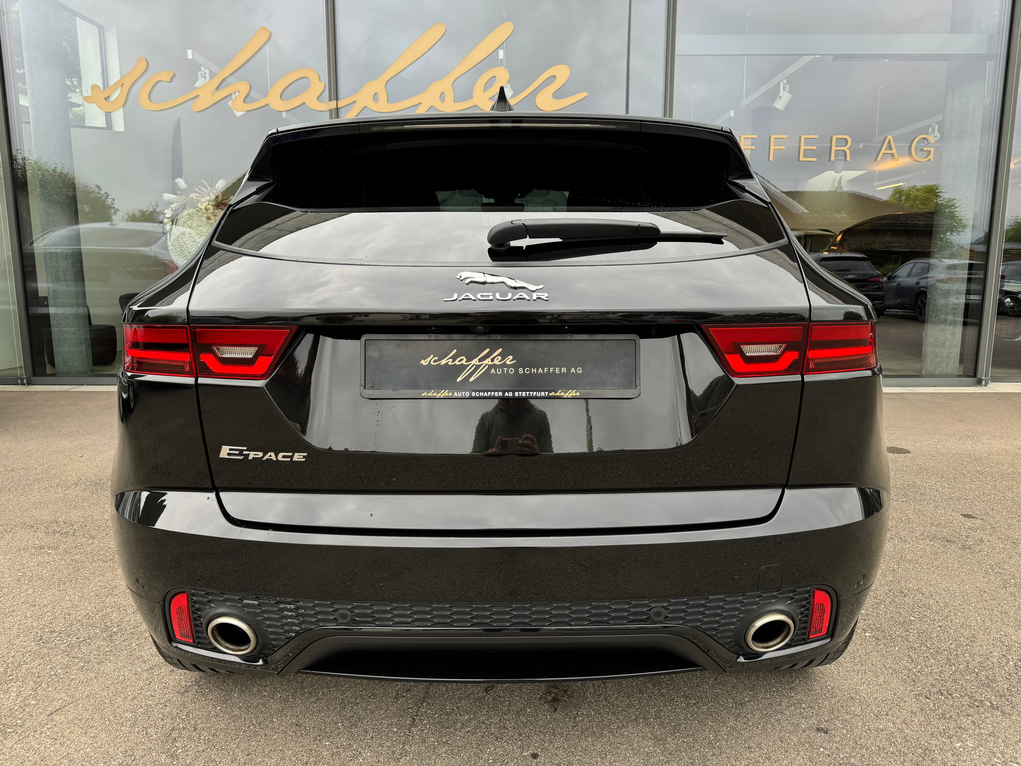 listing desktop thumbnail image 7