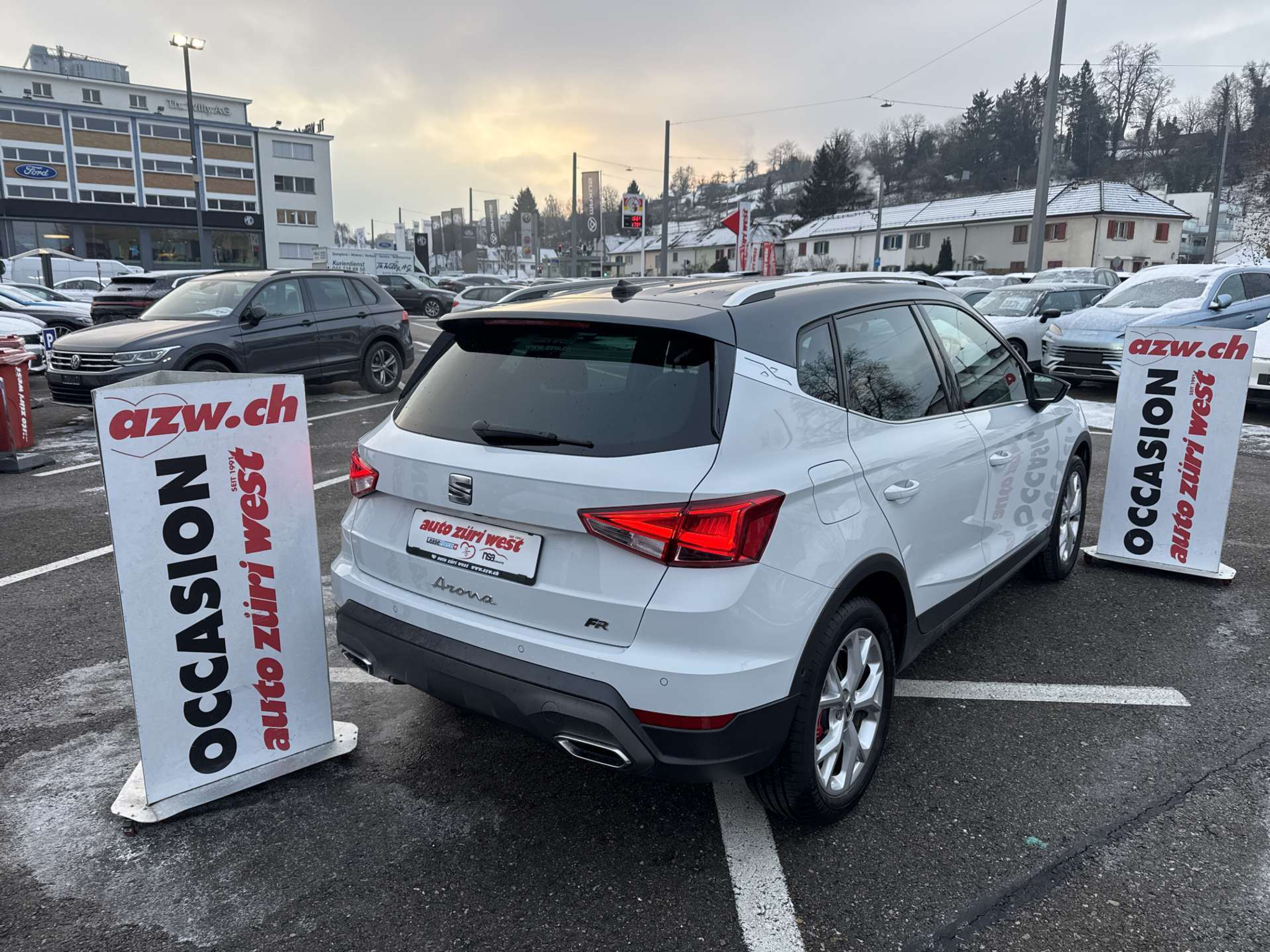 listing desktop thumbnail image 2