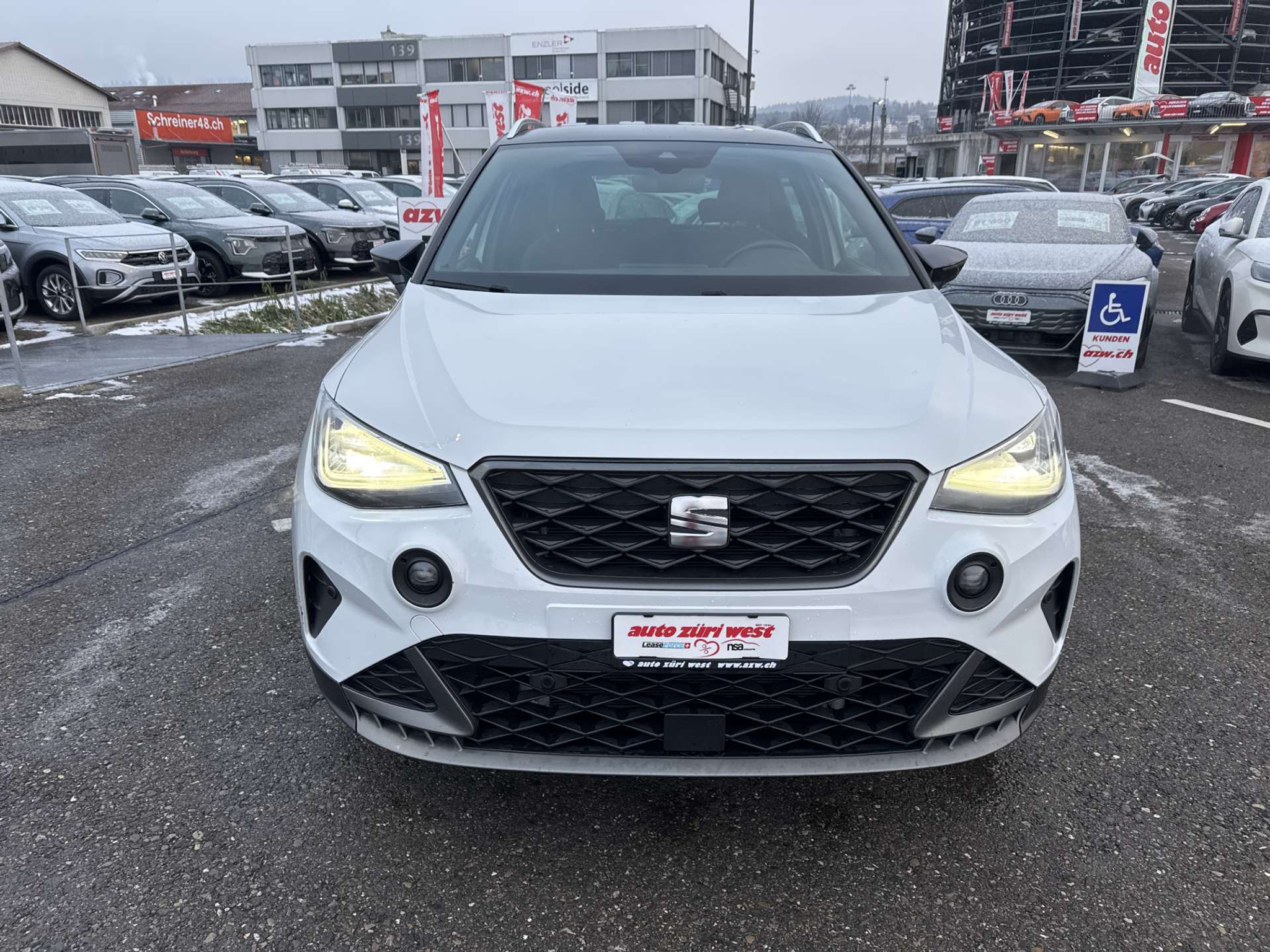 listing desktop thumbnail image 13