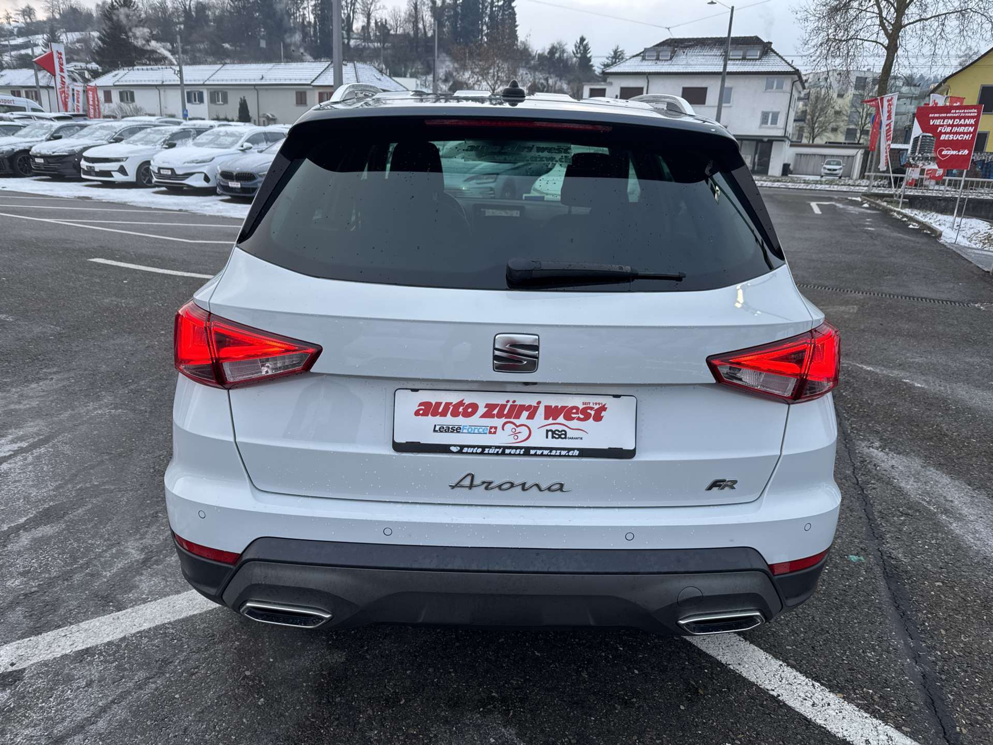 listing desktop thumbnail image 14