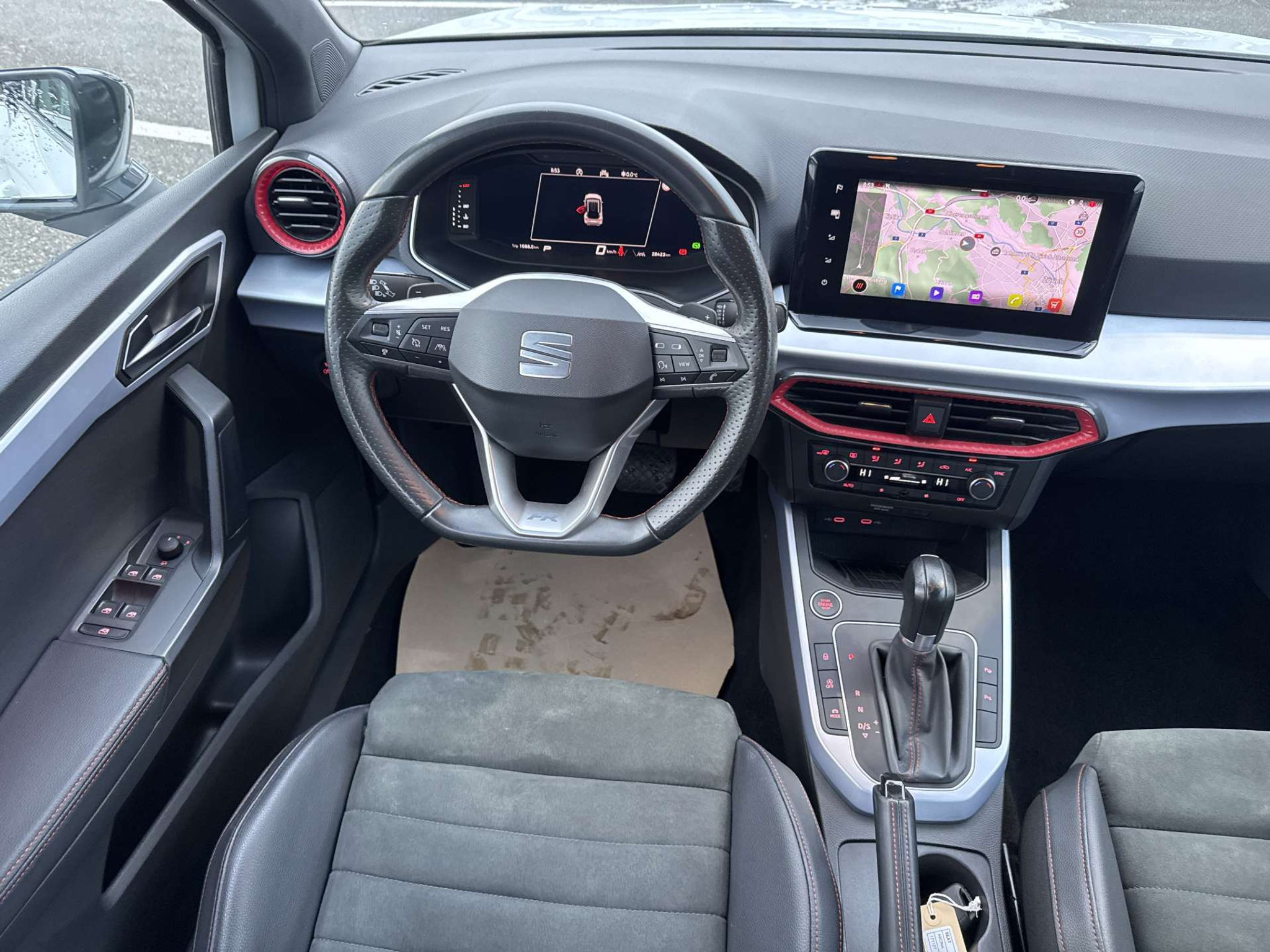 listing desktop thumbnail image 4