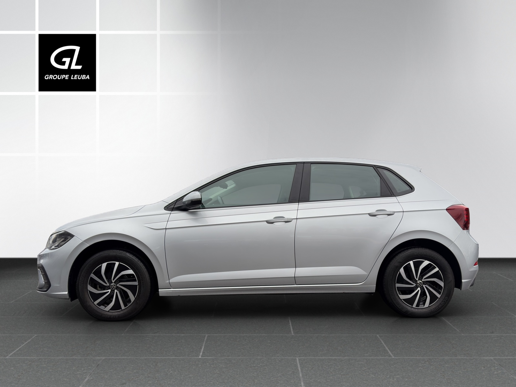 listing desktop thumbnail image 2