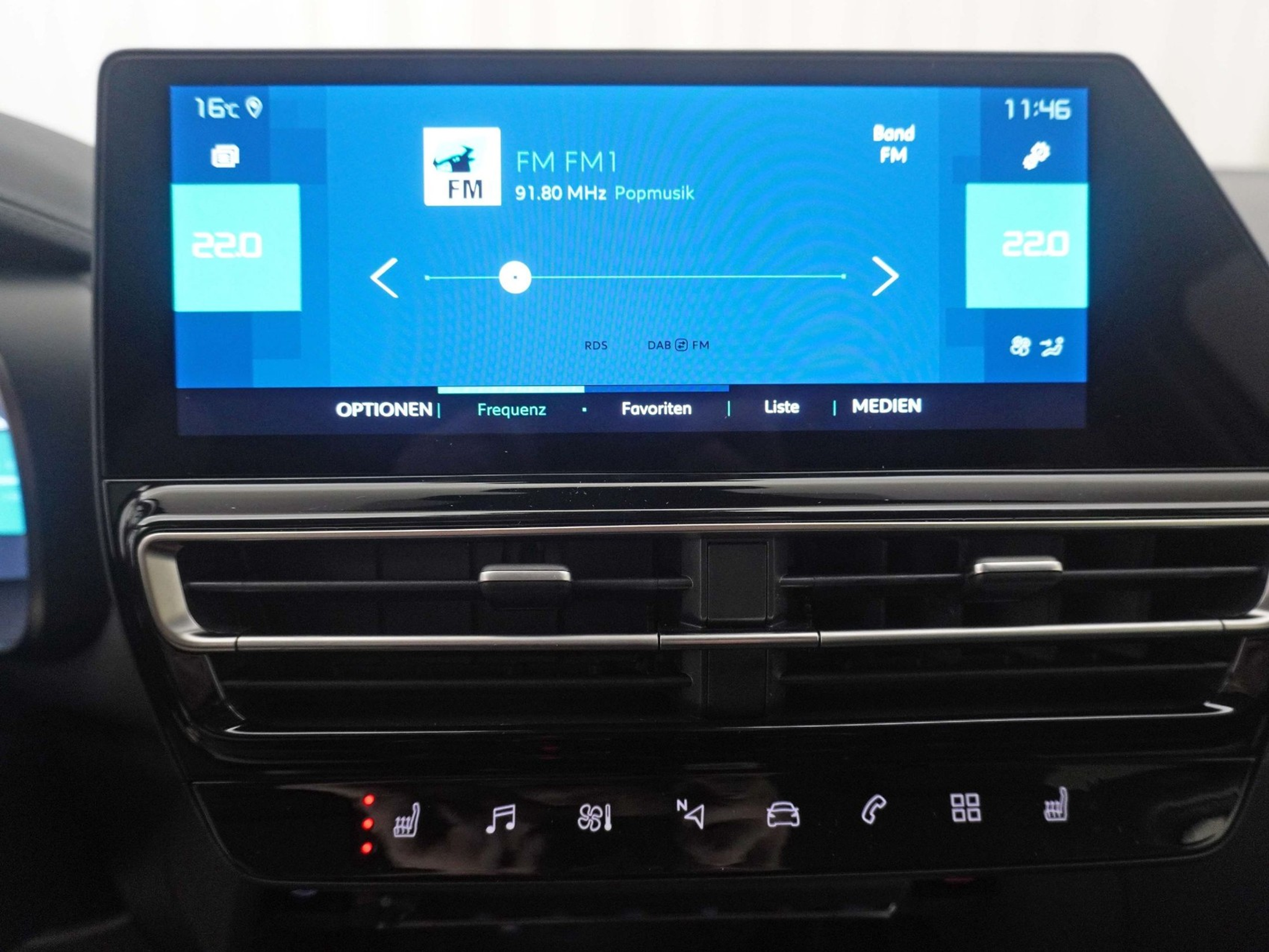 listing desktop thumbnail image 16