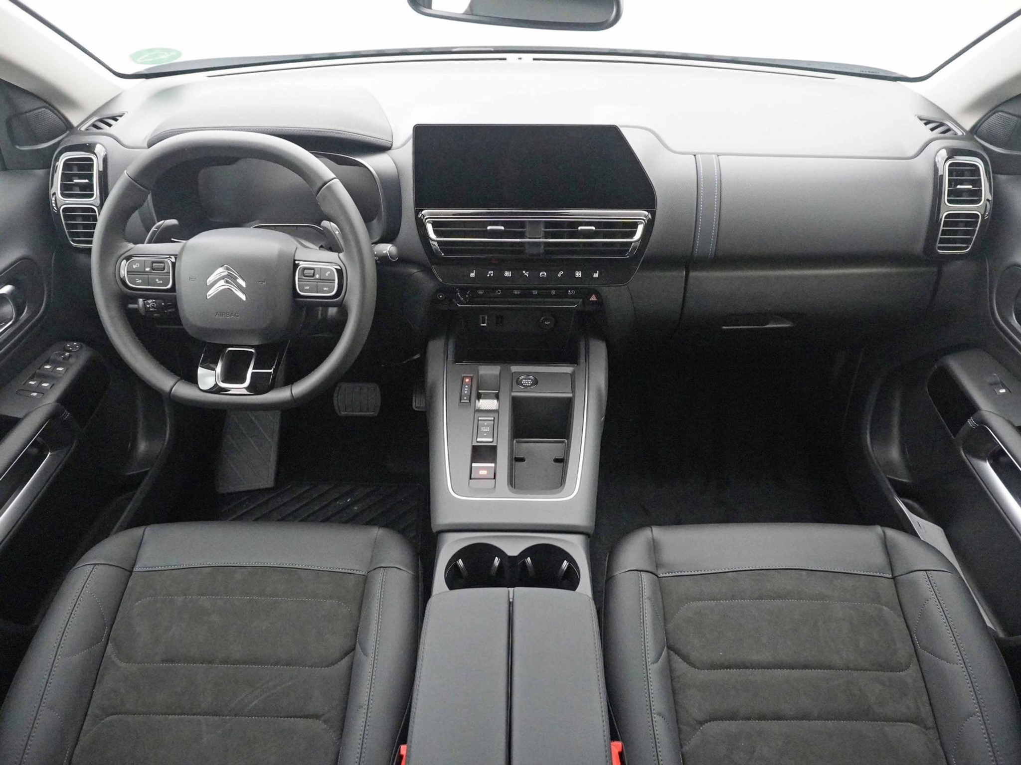 listing desktop thumbnail image 8