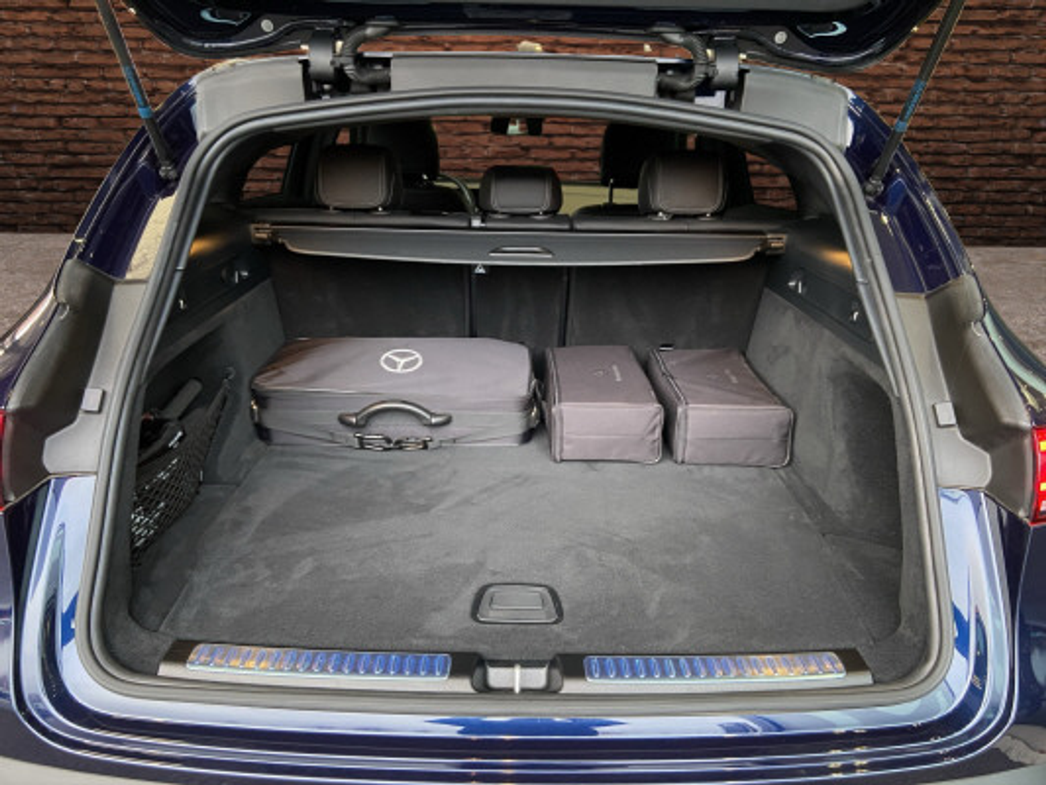 listing desktop thumbnail image 6