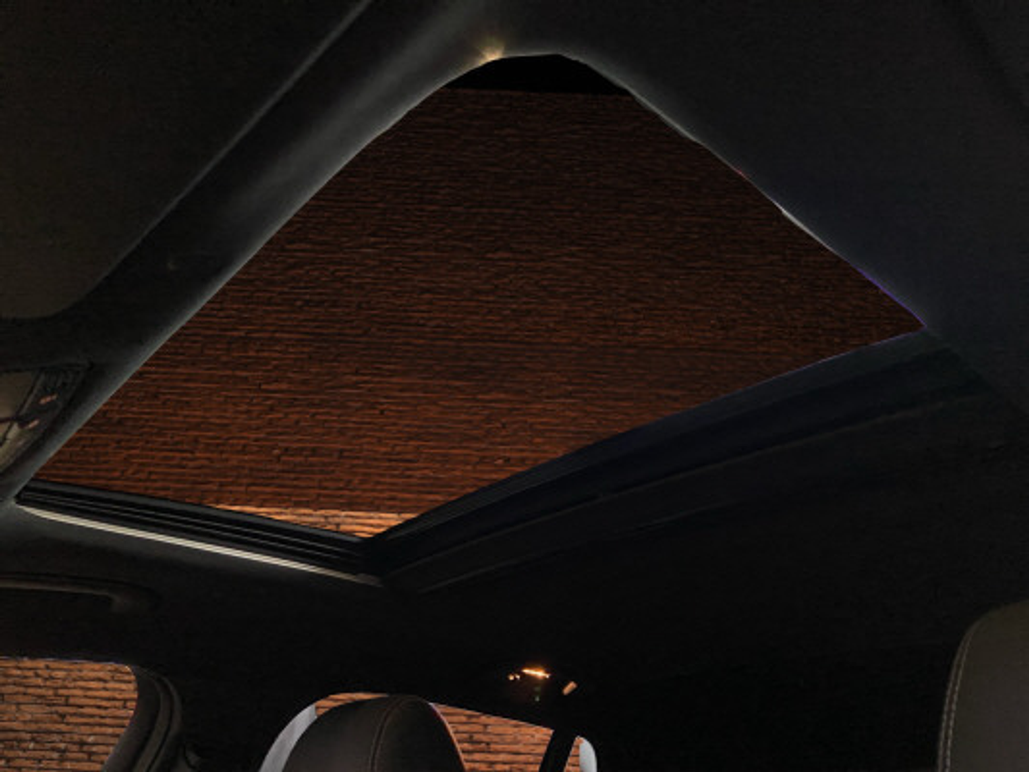 listing desktop thumbnail image 8