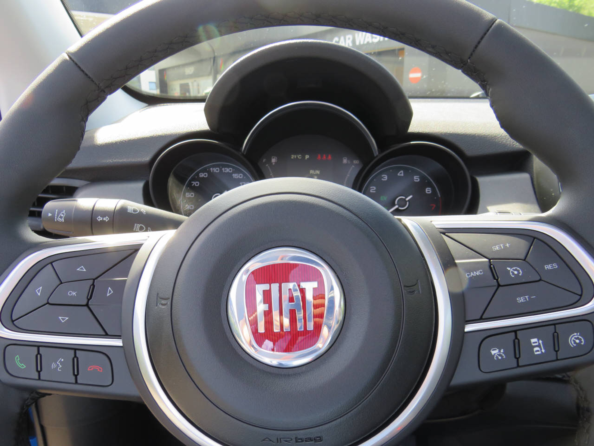 listing desktop thumbnail image 11