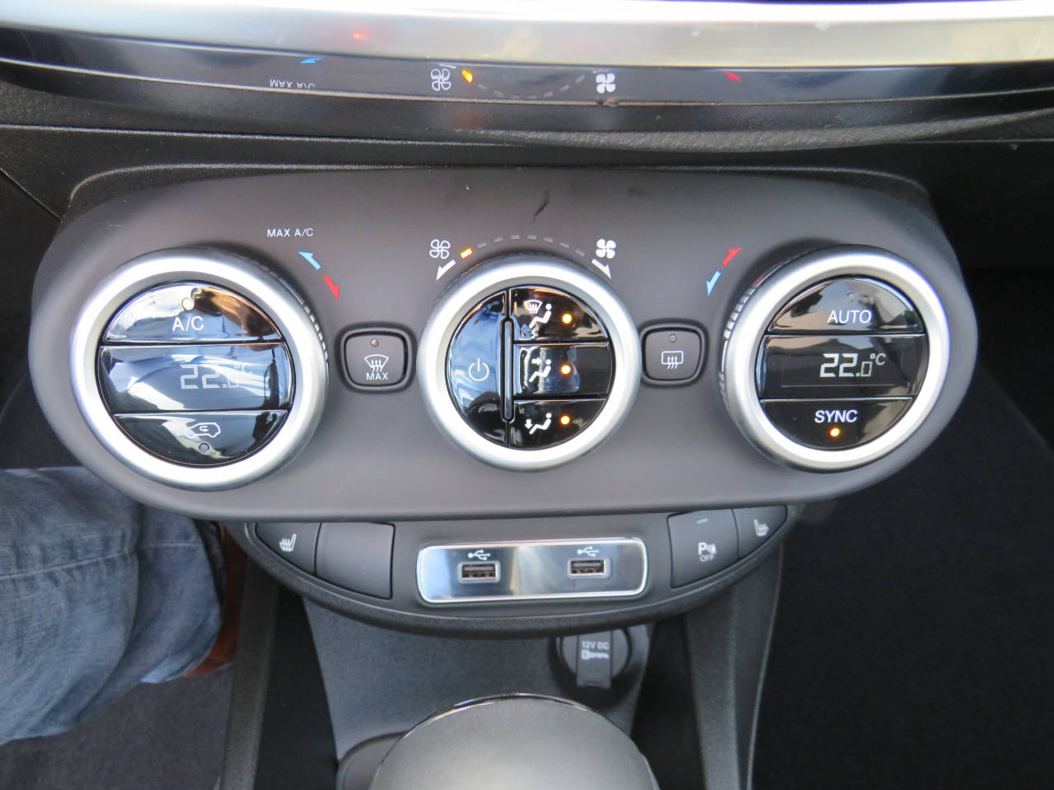 listing desktop thumbnail image 9