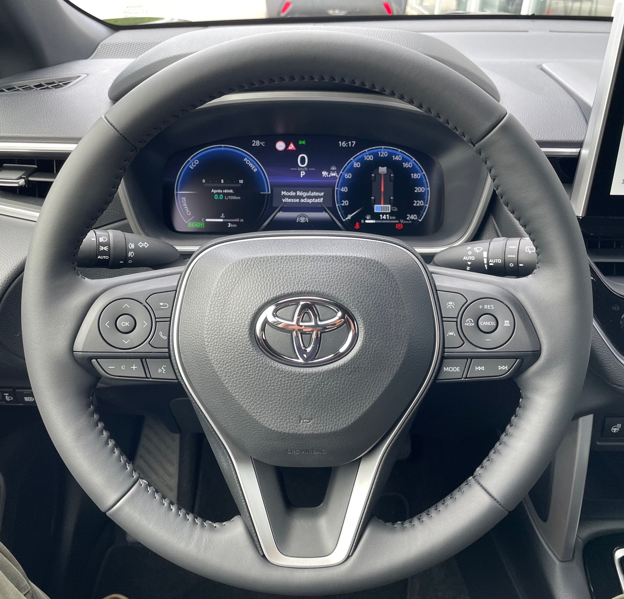 listing desktop thumbnail image 16